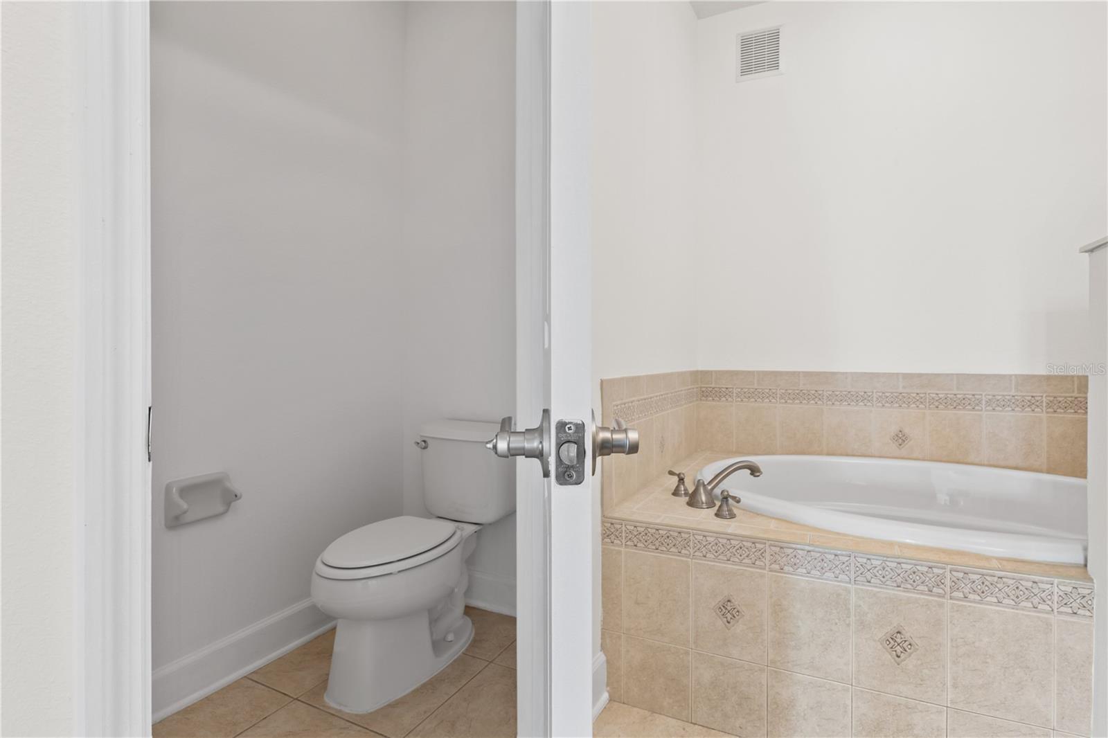 Image 34 of 53 For 7500 Toscana Boulevard 331