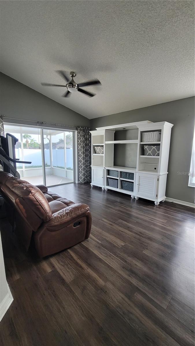 Image 21 of 30 For 645 Piermont Drive