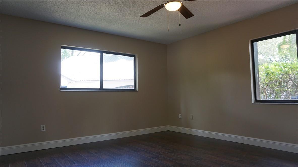 Image 11 of 11 For 1085 Cottonwood Court