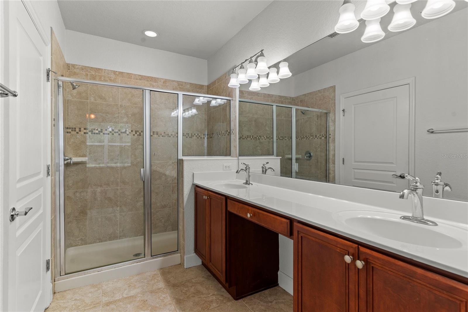 Image 20 of 68 For 8362 Bella Tierra Court