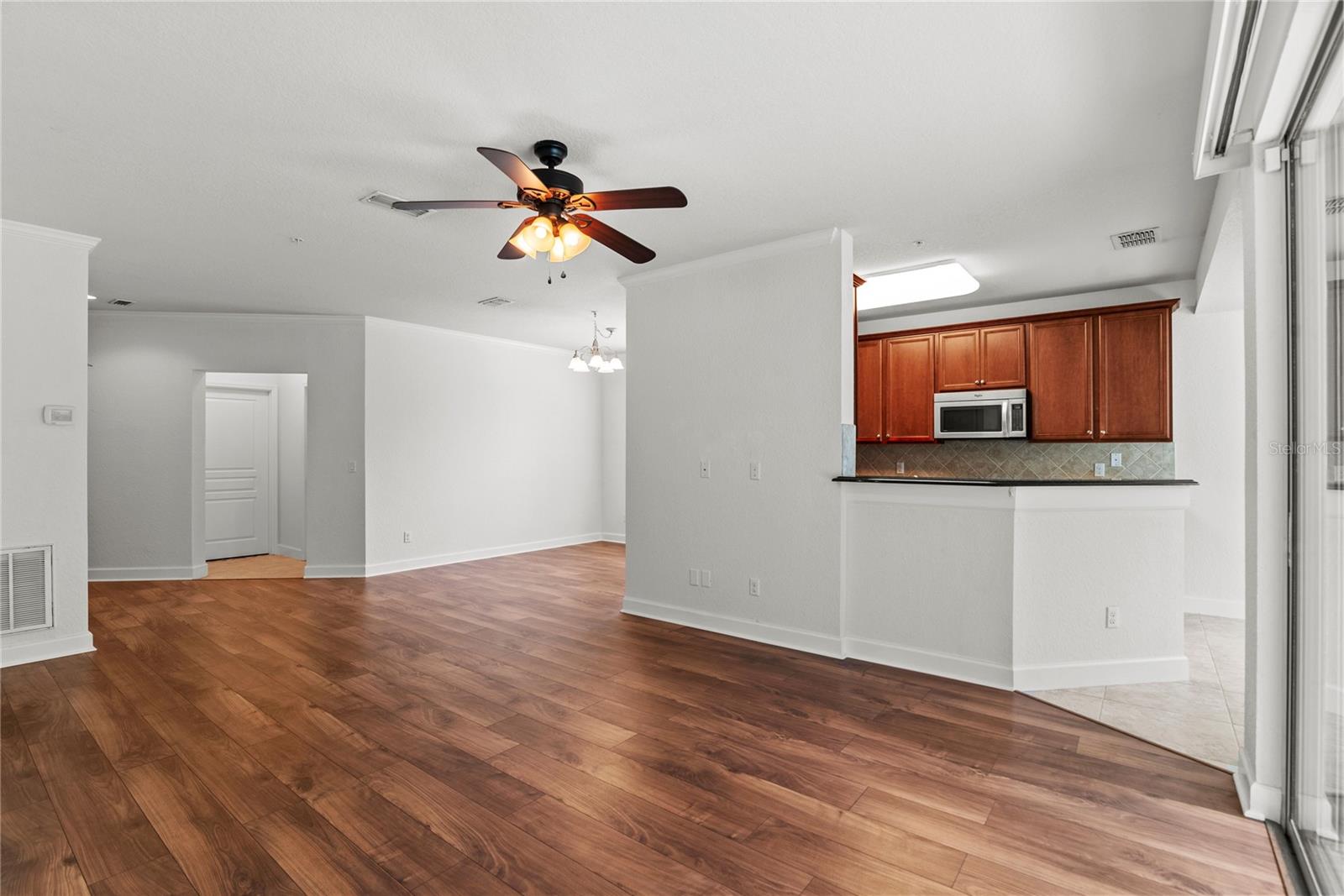 Image 9 of 68 For 8362 Bella Tierra Court