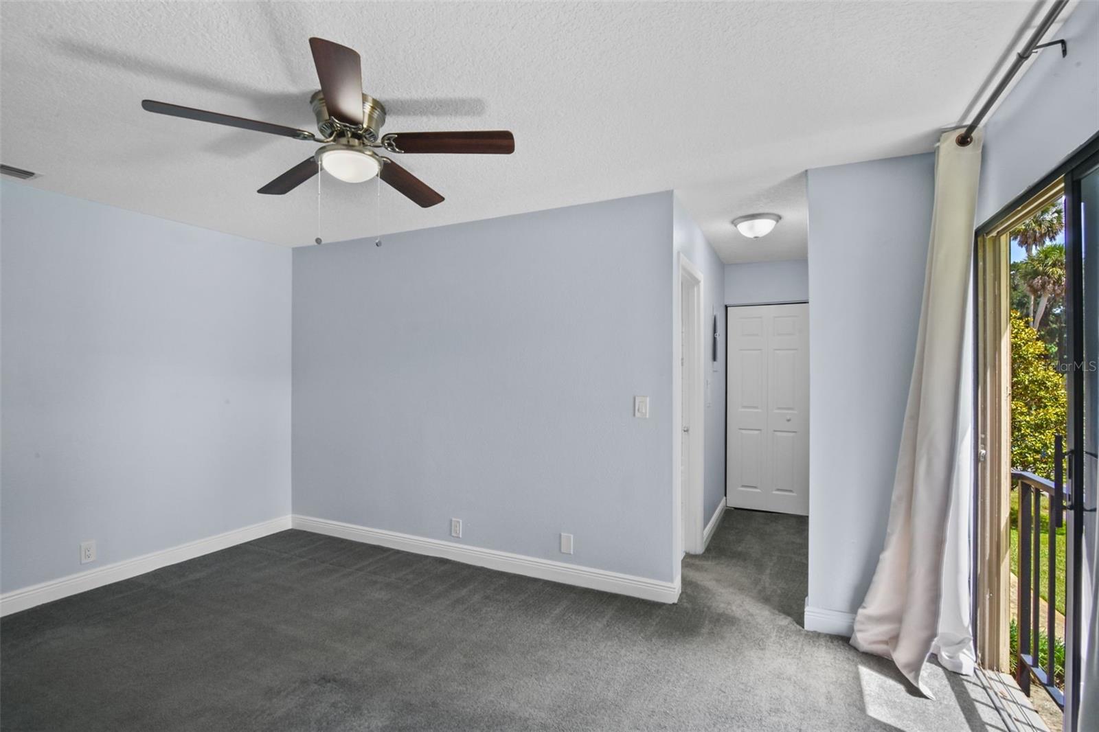 Image 14 of 34 For 429 Sheoah Boulevard 12
