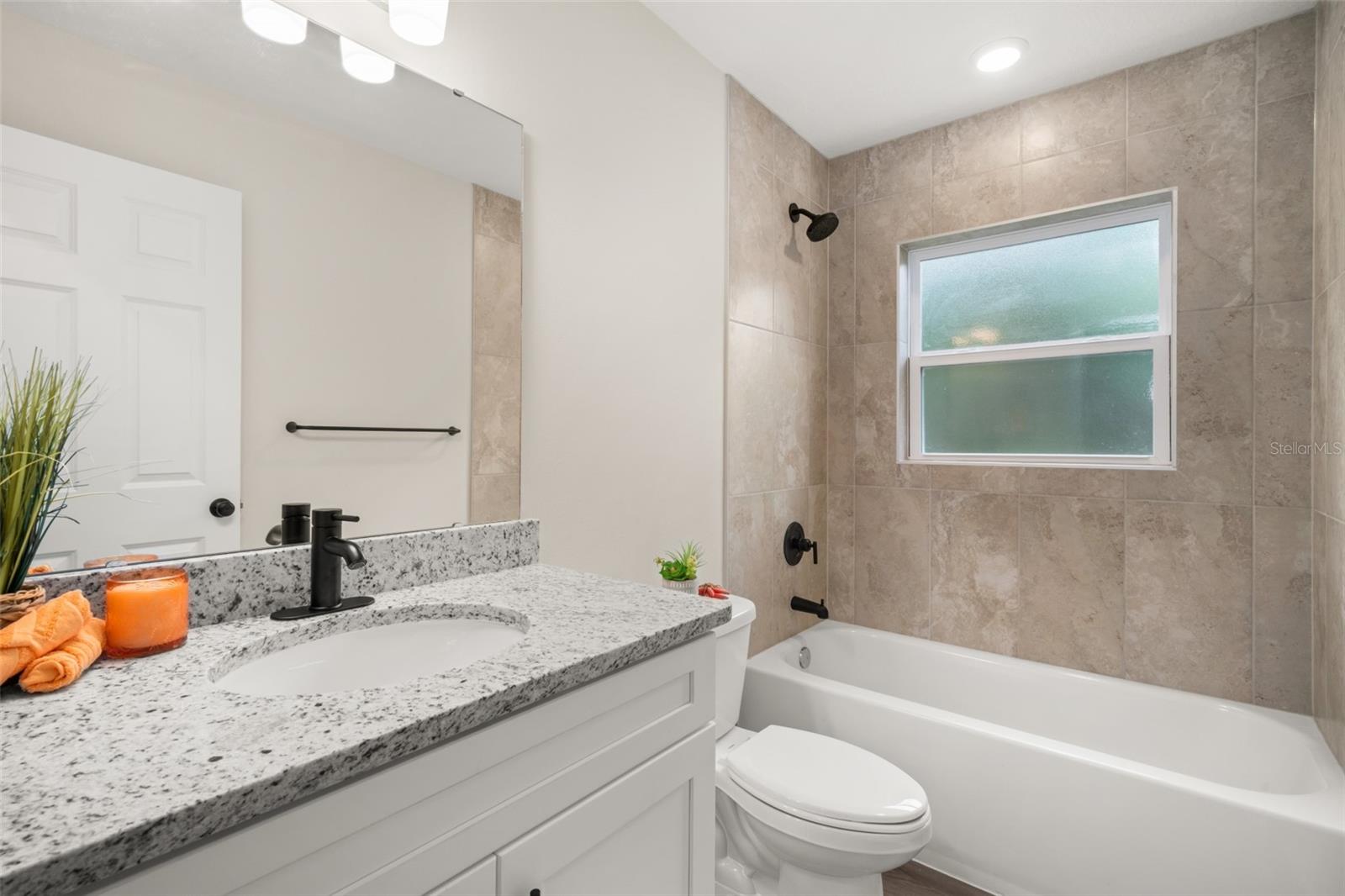Image 39 of 59 For 8022 Sun N Lake Boulevard