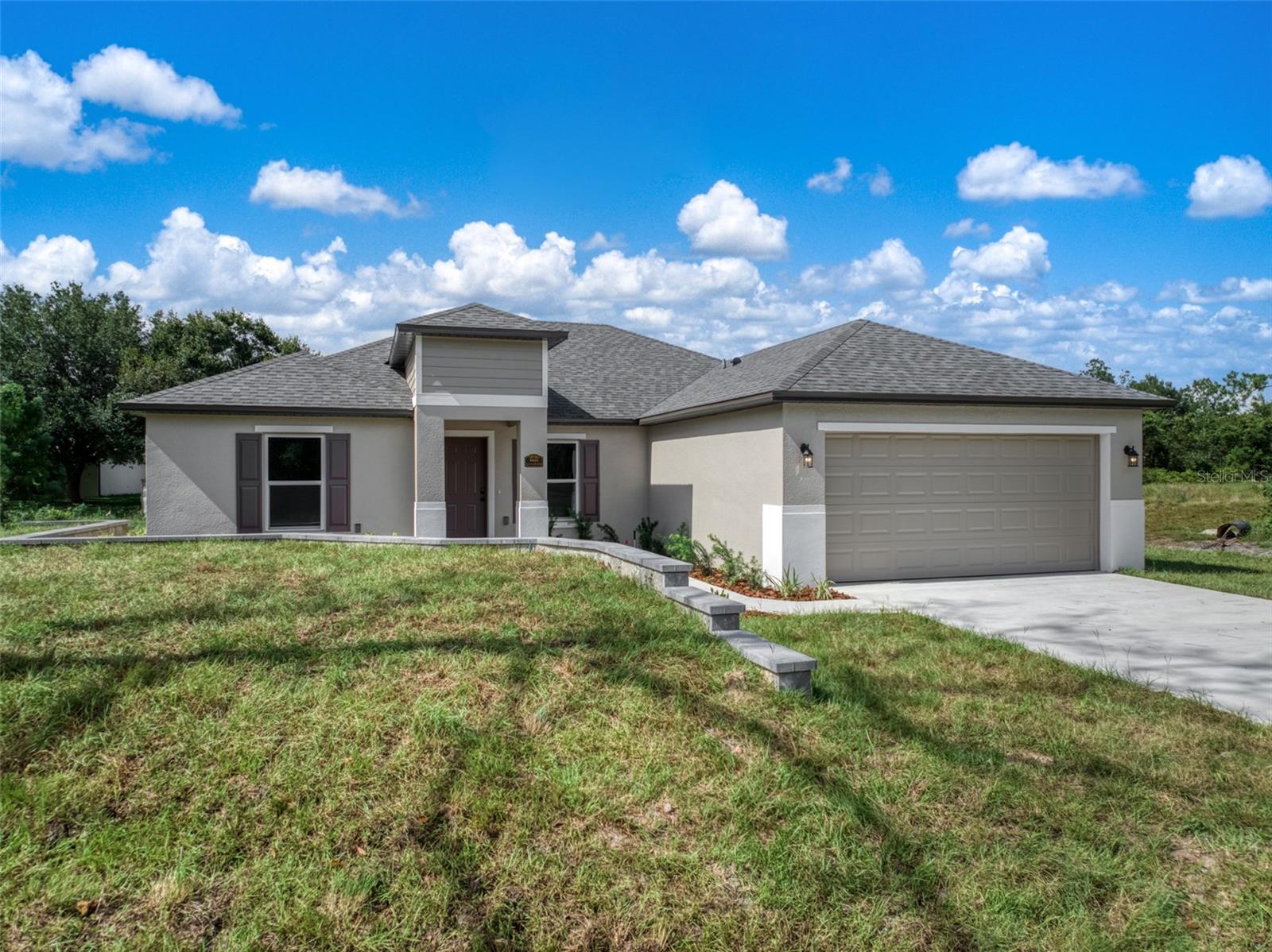 Image 4 of 59 For 8022 Sun N Lake Boulevard