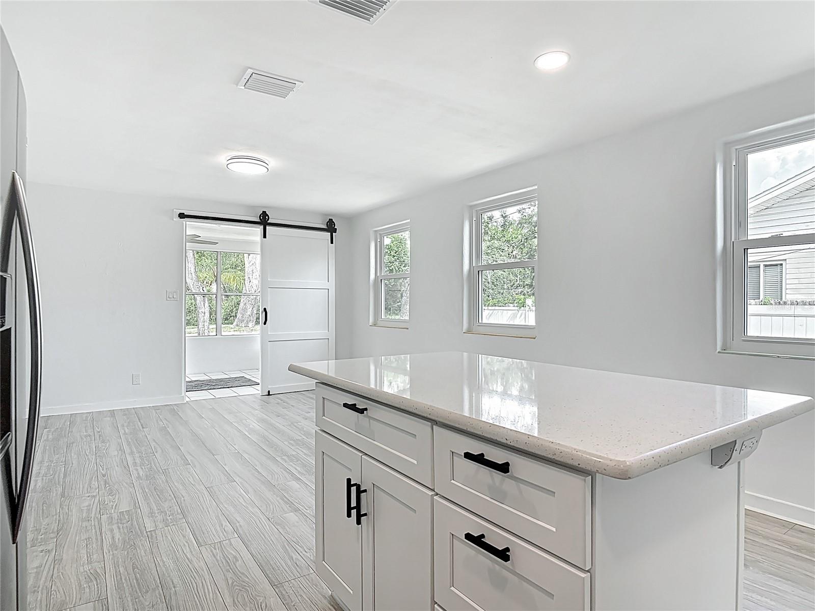 Image 13 of 41 For 151 Ridgewood Avenue