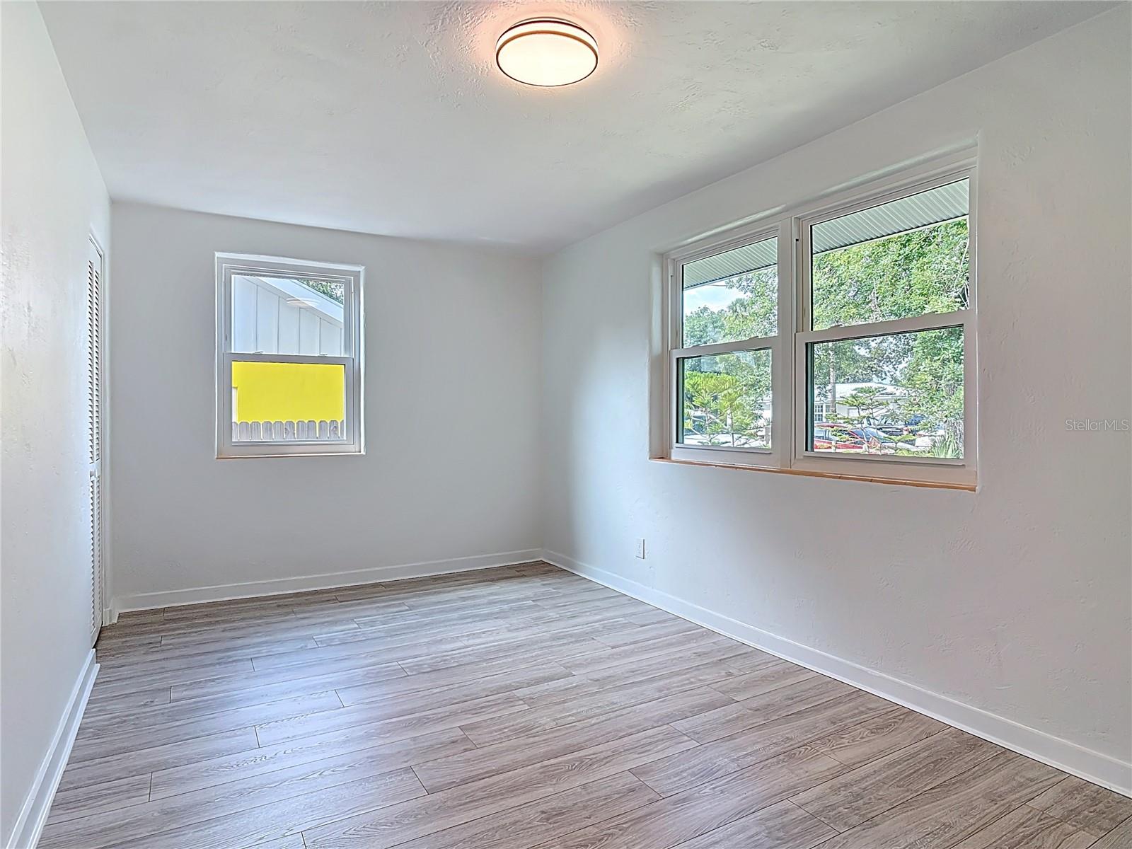Image 20 of 41 For 151 Ridgewood Avenue
