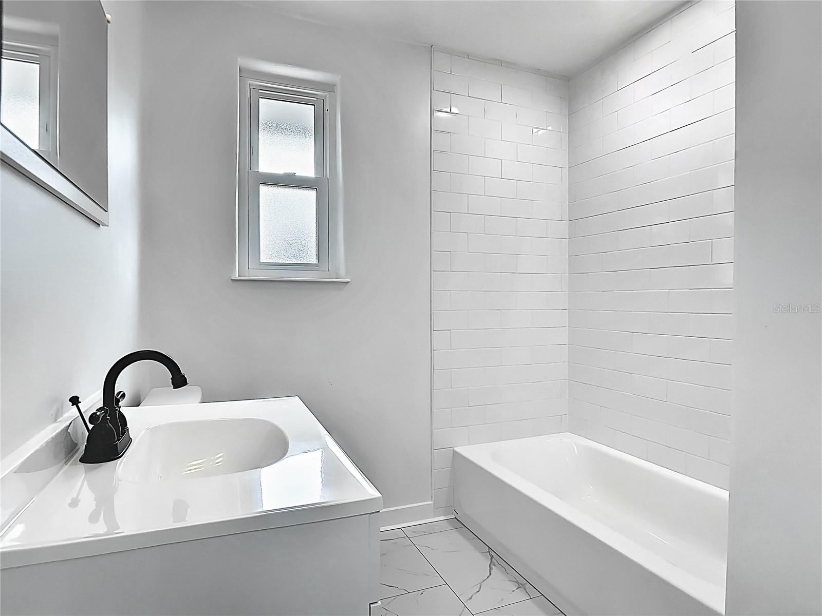 Image 26 of 41 For 151 Ridgewood Avenue