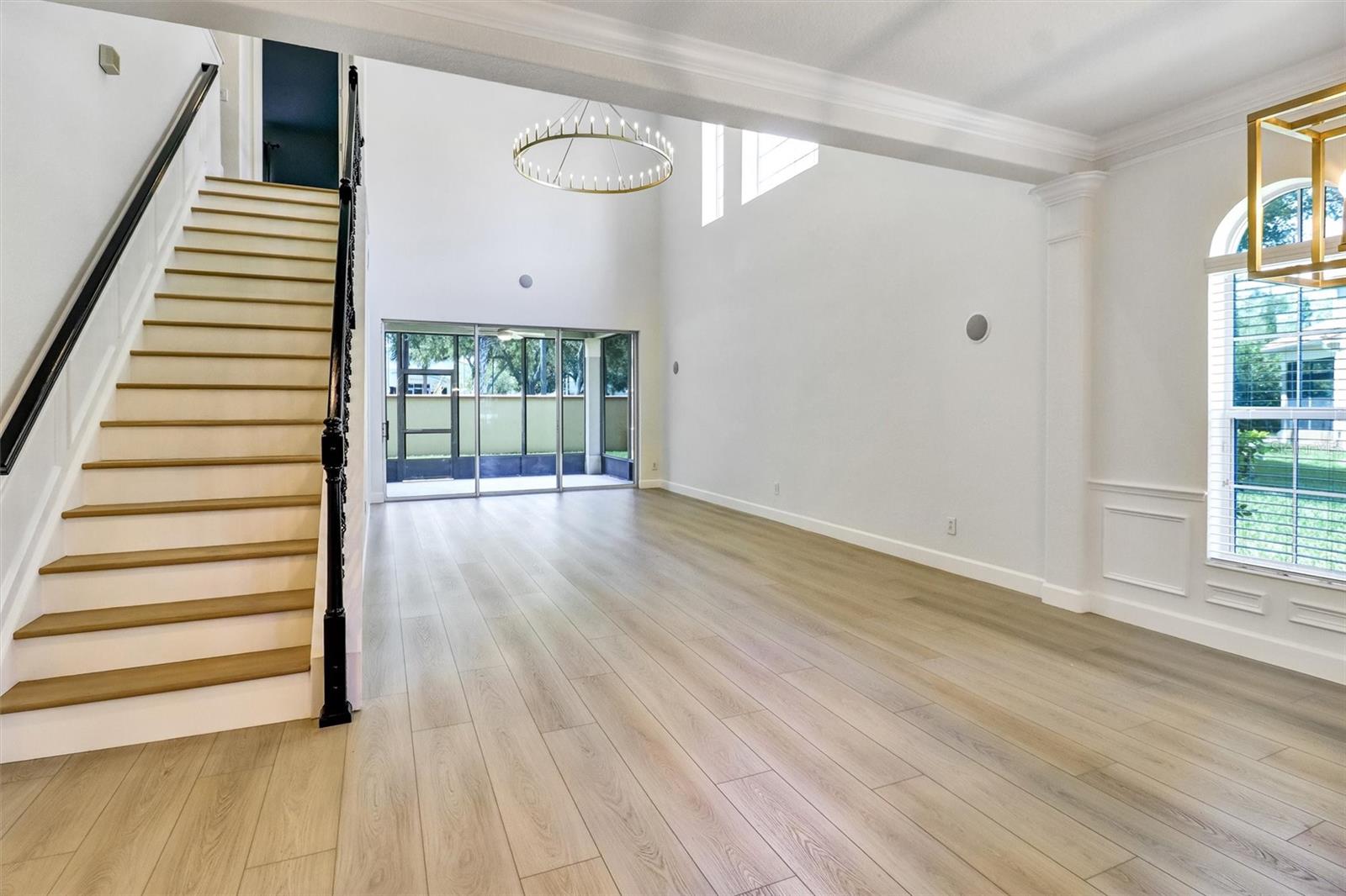 Image 6 of 44 For 8888 Della Scala Circle