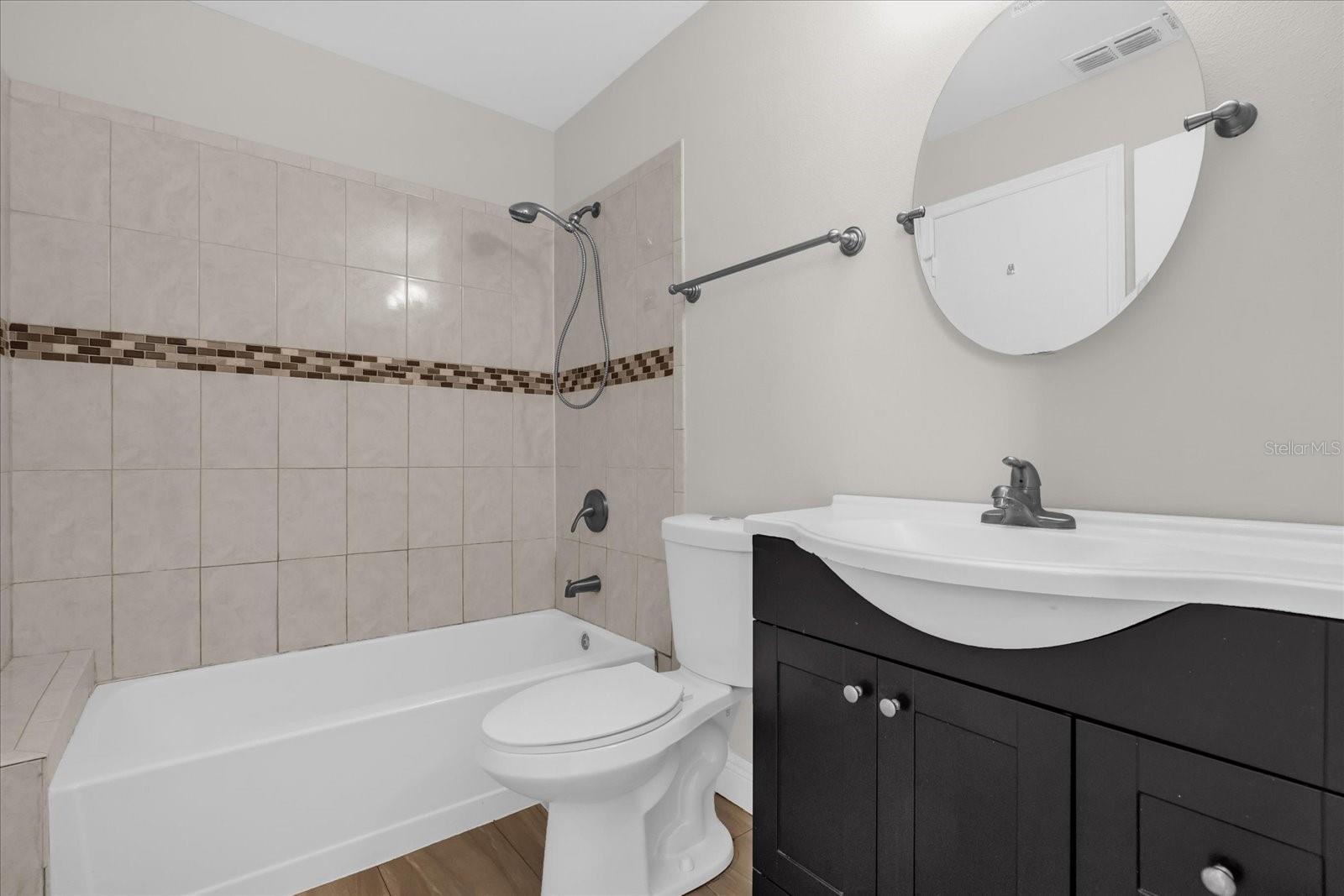 Image 12 of 22 For 6040 Westgate Drive 202