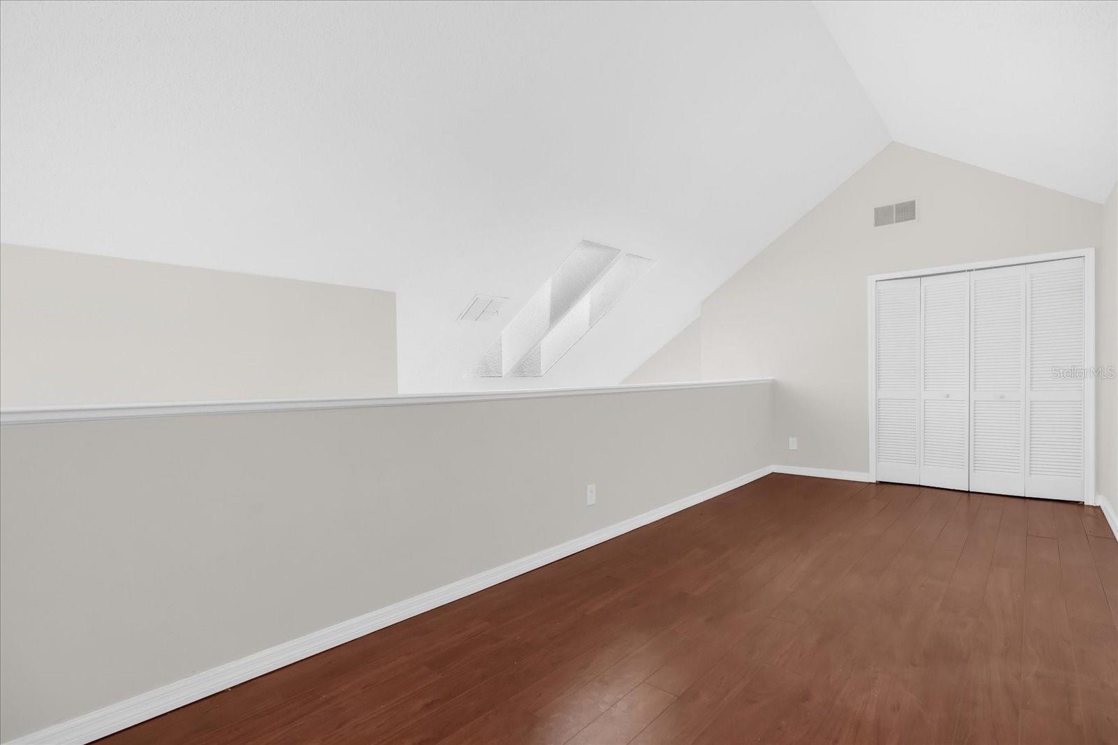 Image 16 of 22 For 6040 Westgate Drive 202