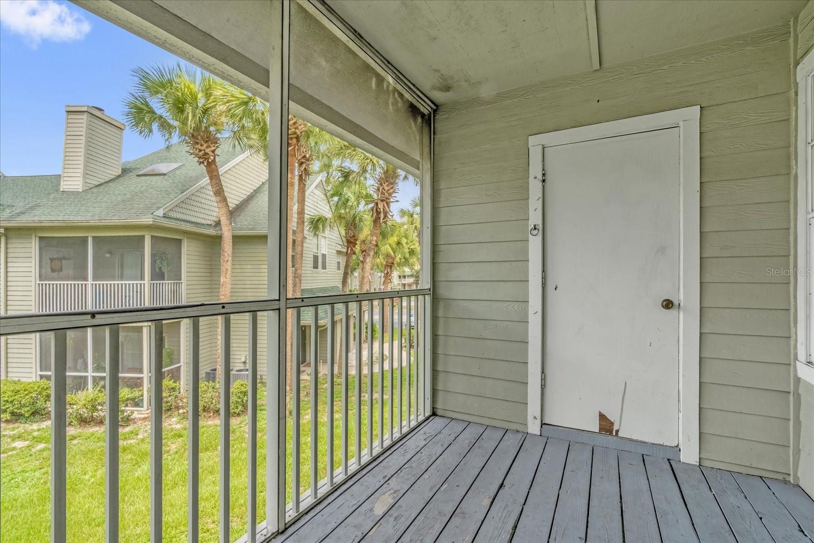 Image 18 of 22 For 6040 Westgate Drive 202