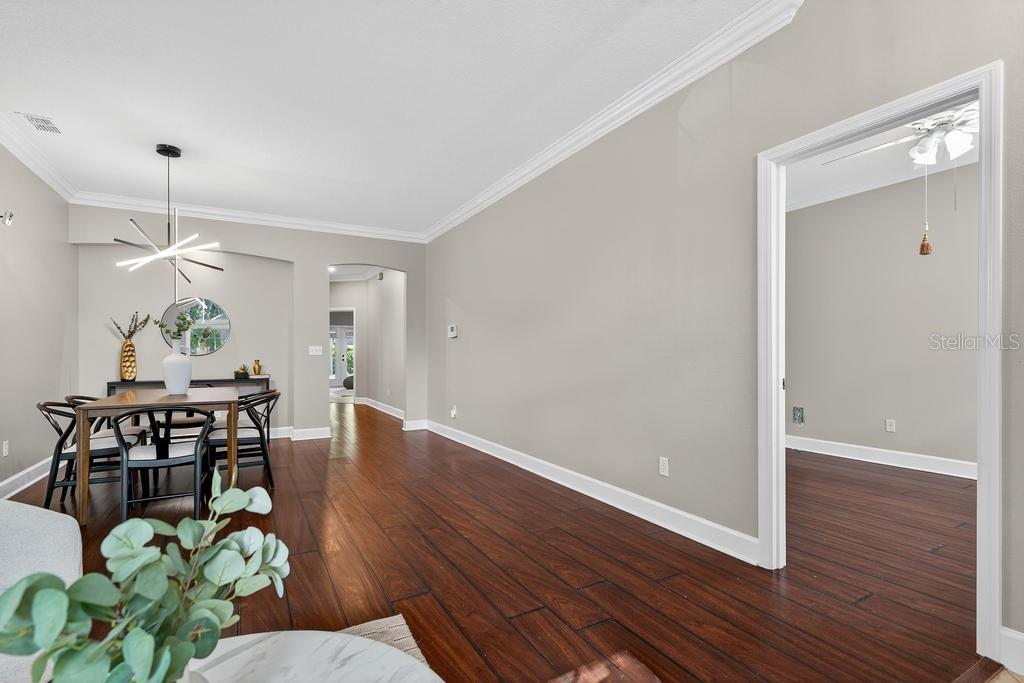 Image 10 of 62 For 908 Hilly Bend Drive