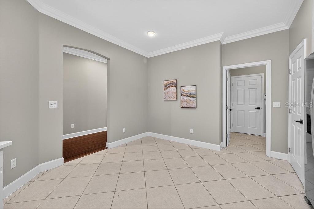 Image 20 of 62 For 908 Hilly Bend Drive