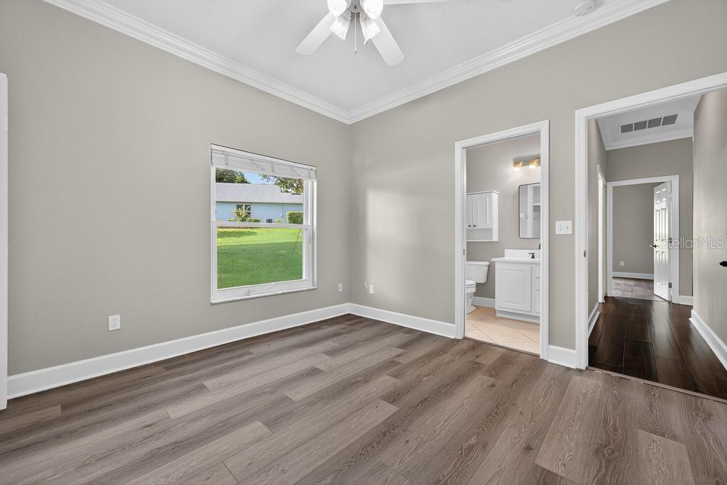 Image 44 of 62 For 908 Hilly Bend Drive