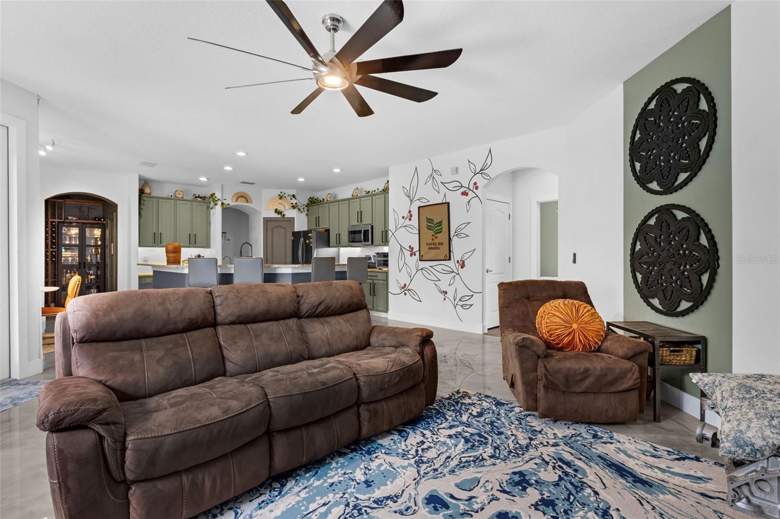 Image 13 of 45 For 2284 Blackjack Oak Street