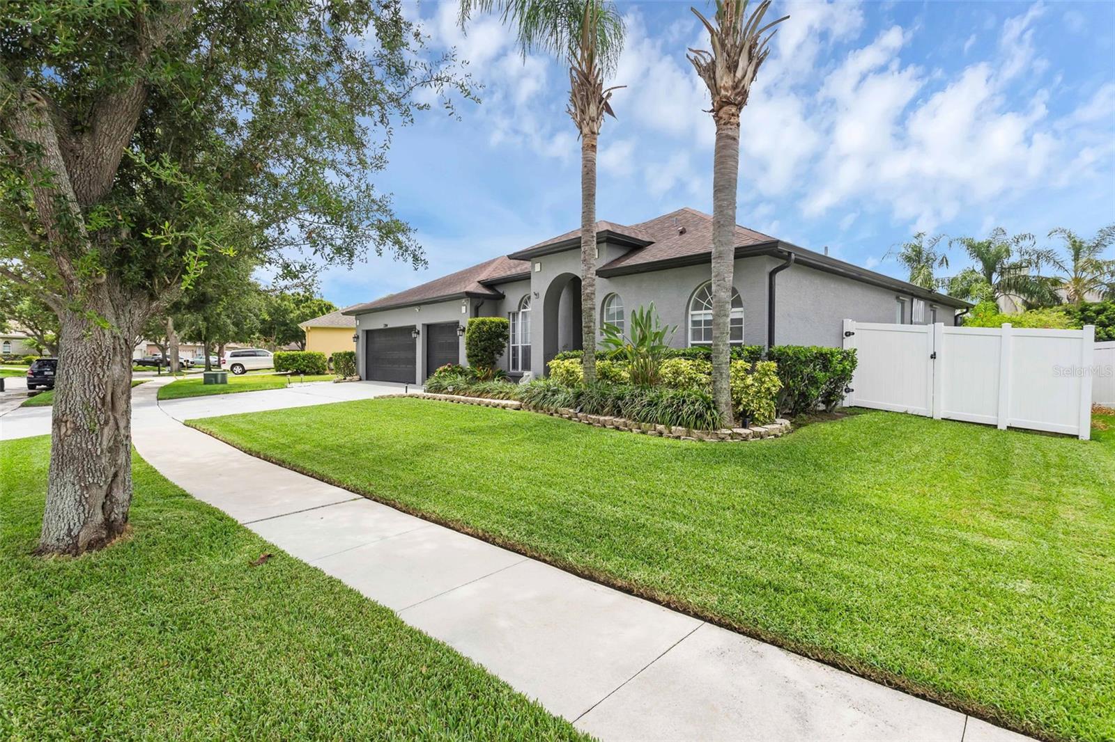 Image 2 of 45 For 2284 Blackjack Oak Street