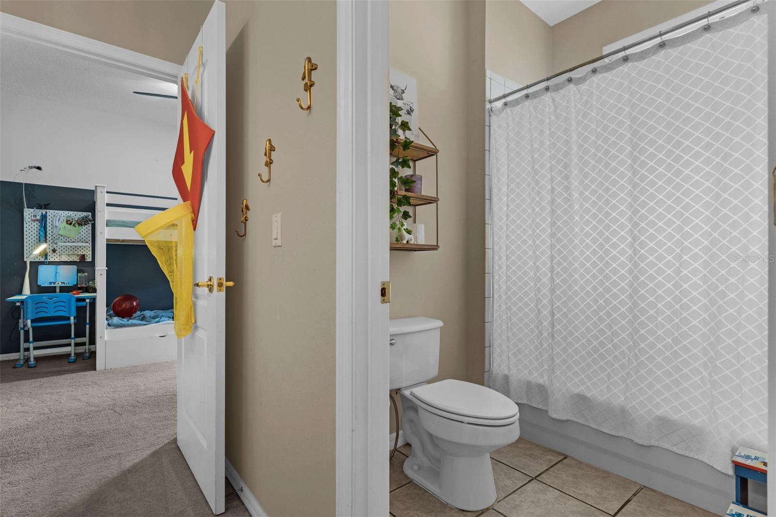 Image 22 of 45 For 2284 Blackjack Oak Street