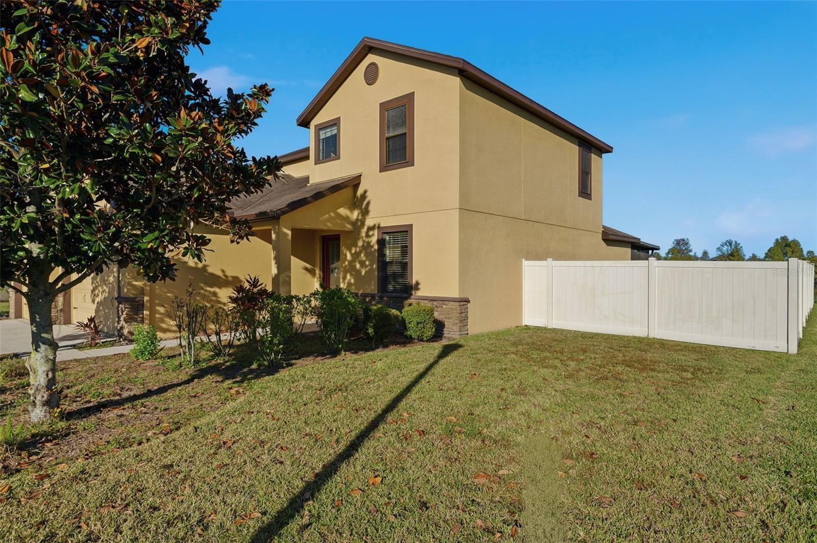 Image 4 of 54 For 2318 Sebago Drive