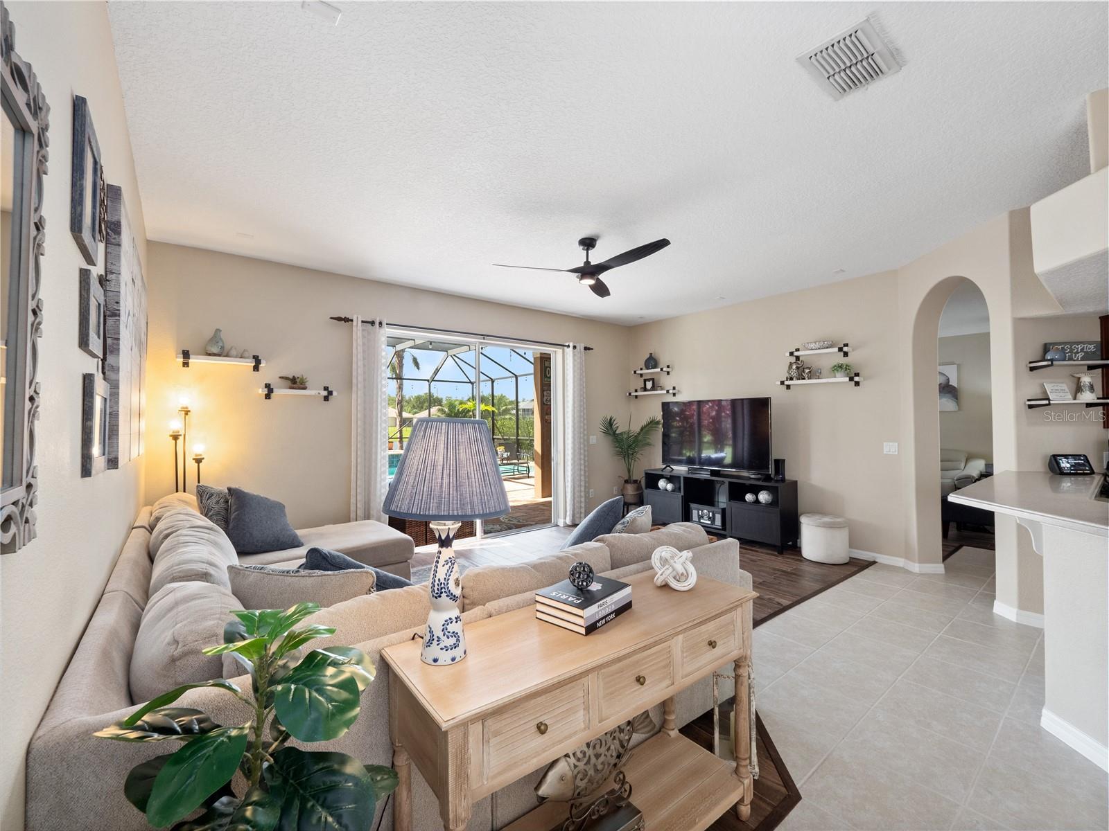 Image 11 of 49 For 2454 Black Lake Boulevard