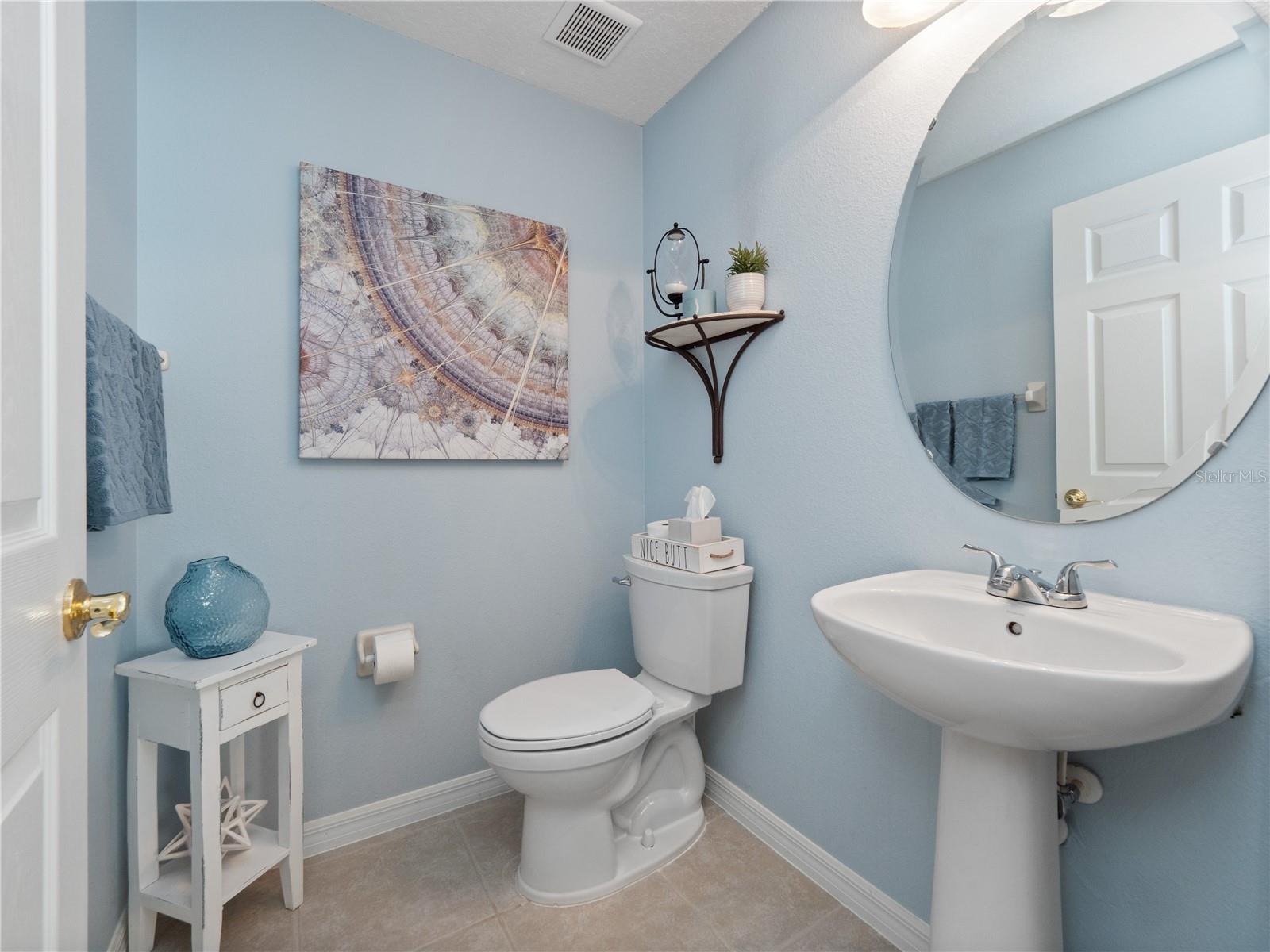 Image 19 of 49 For 2454 Black Lake Boulevard