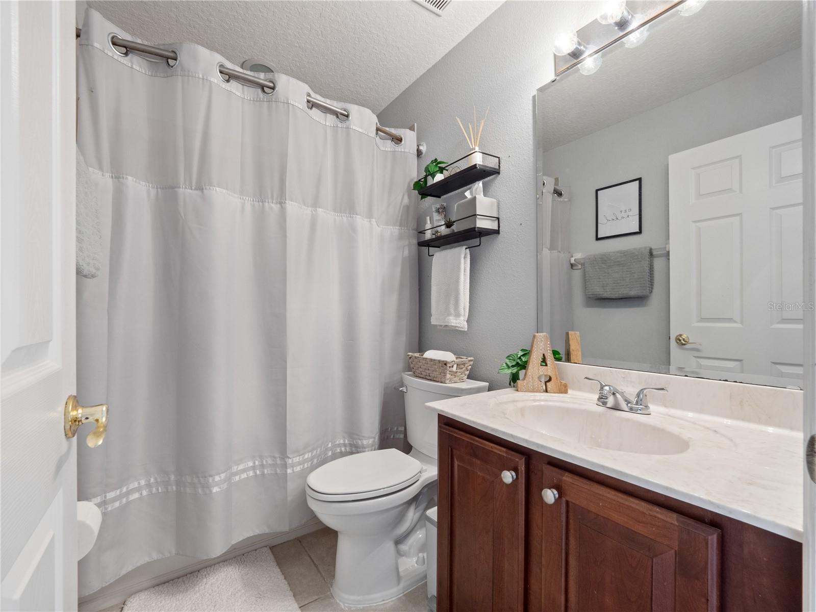 Image 31 of 49 For 2454 Black Lake Boulevard