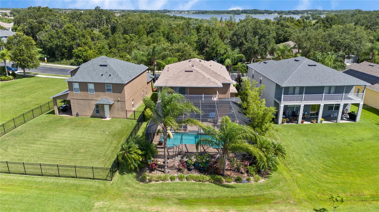 Image 40 of 49 For 2454 Black Lake Boulevard