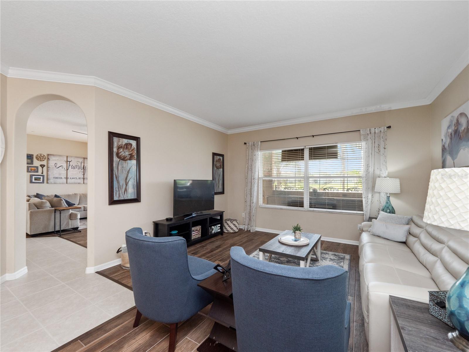Image 7 of 49 For 2454 Black Lake Boulevard