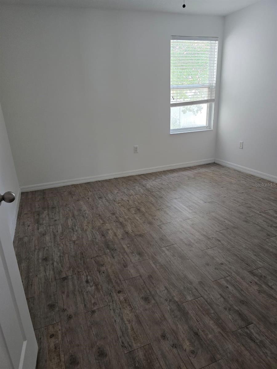 Image 9 of 10 For 168 Bowie Lane 101