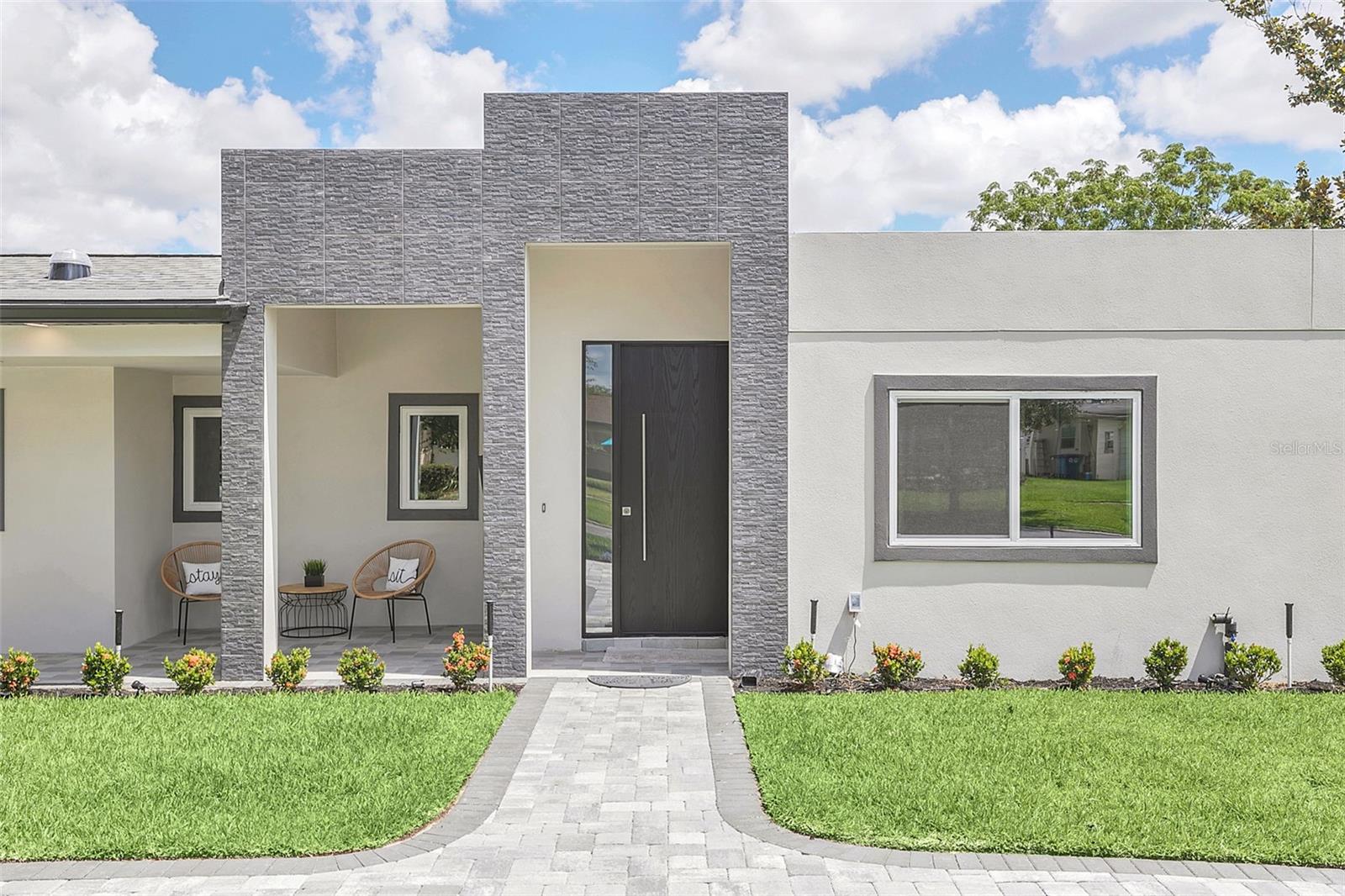 Image 2 of 38 For 2015 Summerfield Road