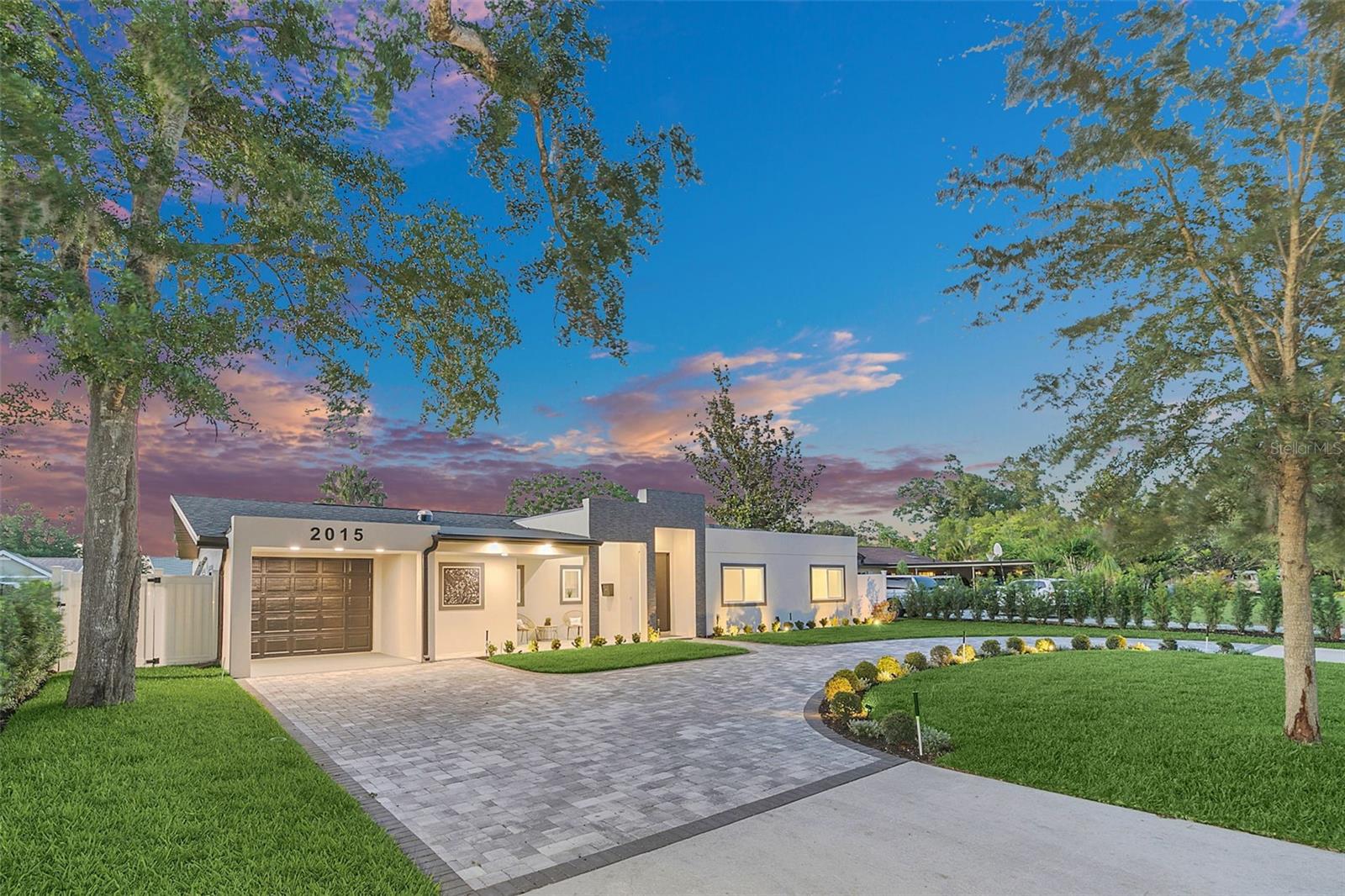 Image 3 of 38 For 2015 Summerfield Road