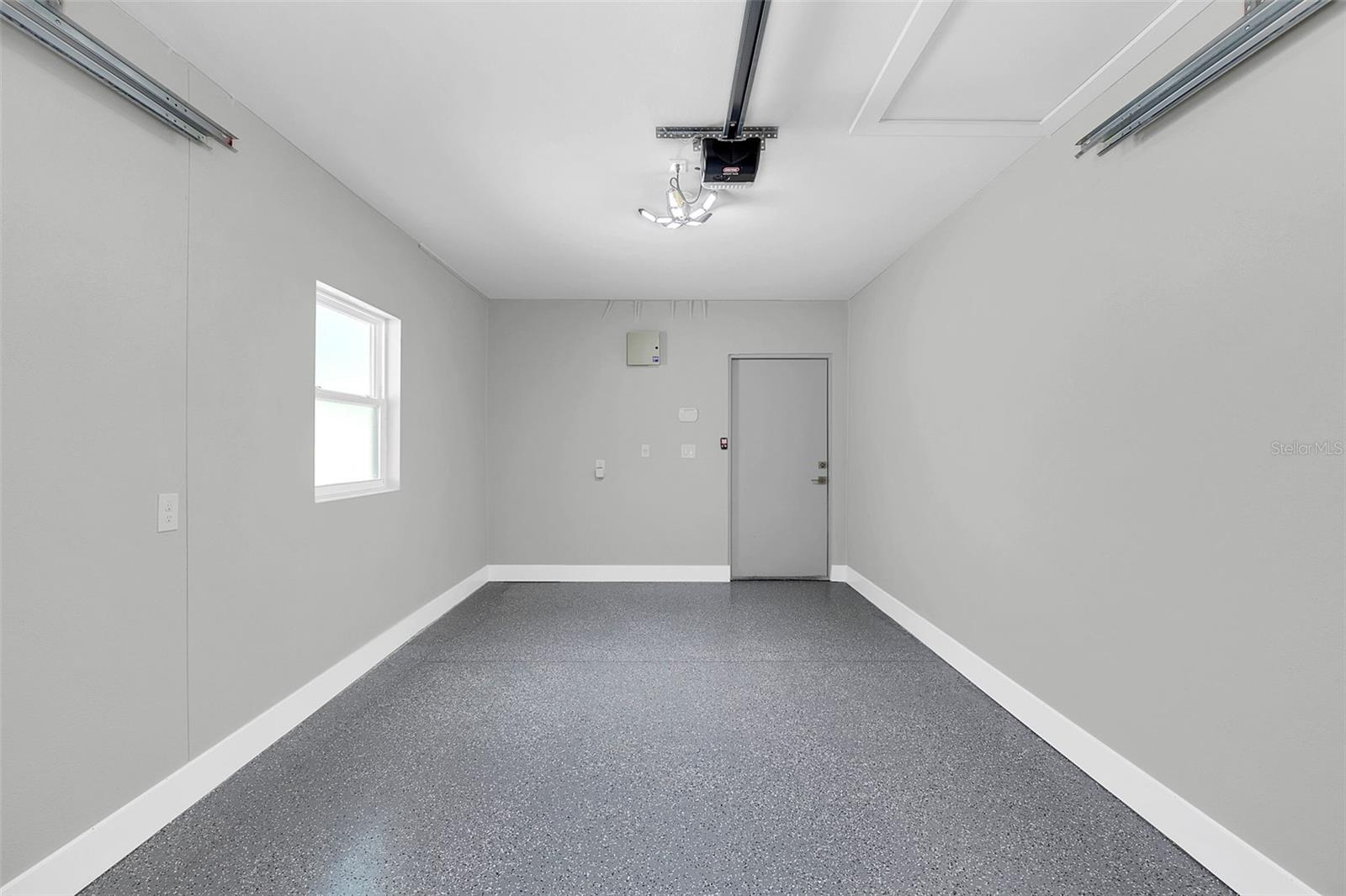 Image 35 of 38 For 2015 Summerfield Road