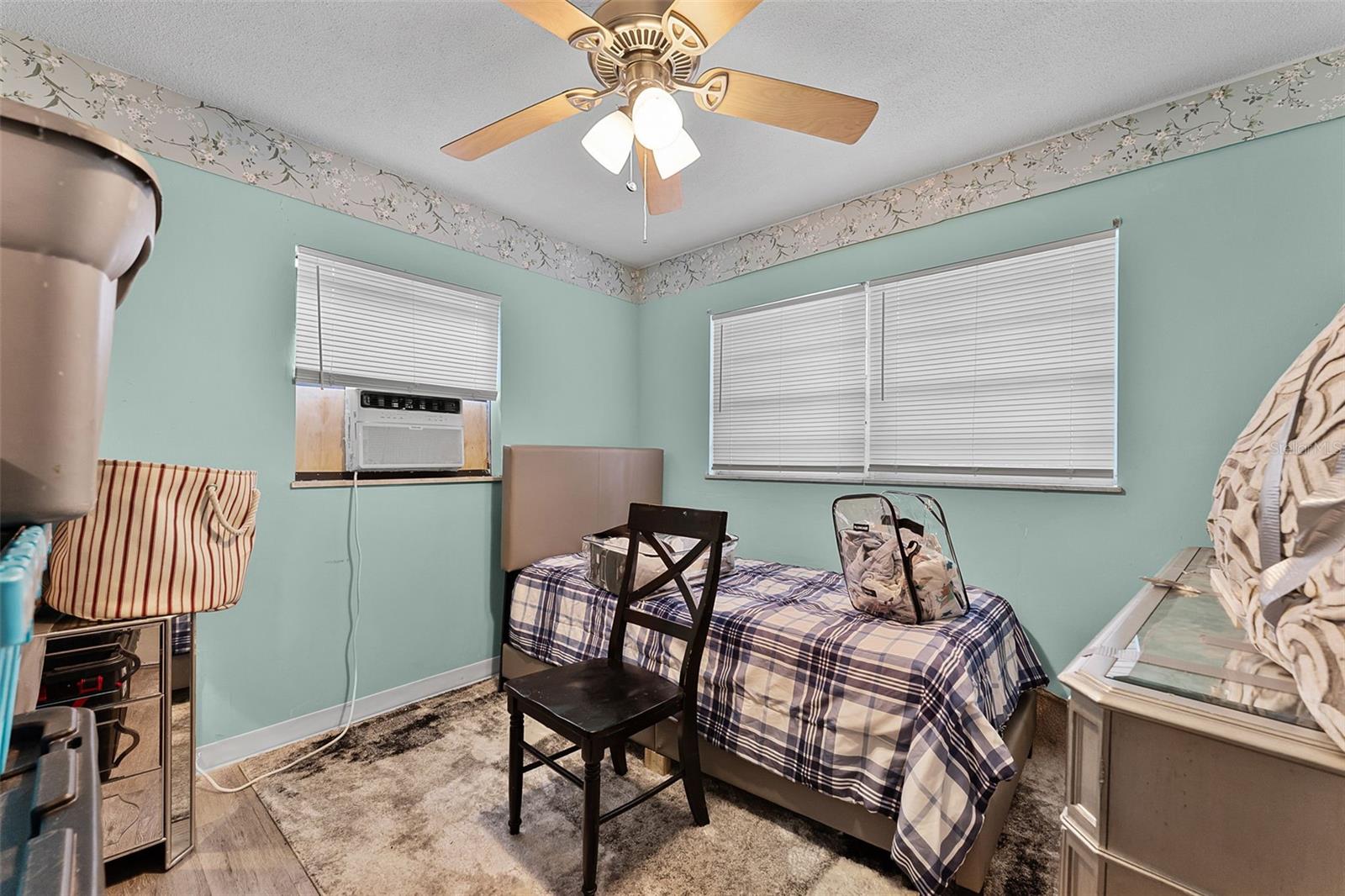 Image 19 of 34 For 770 Webster Avenue