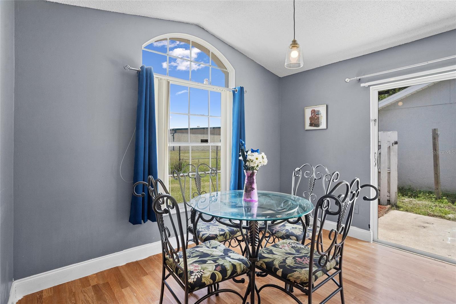Image 10 of 26 For 2338 Harbor Town Drive