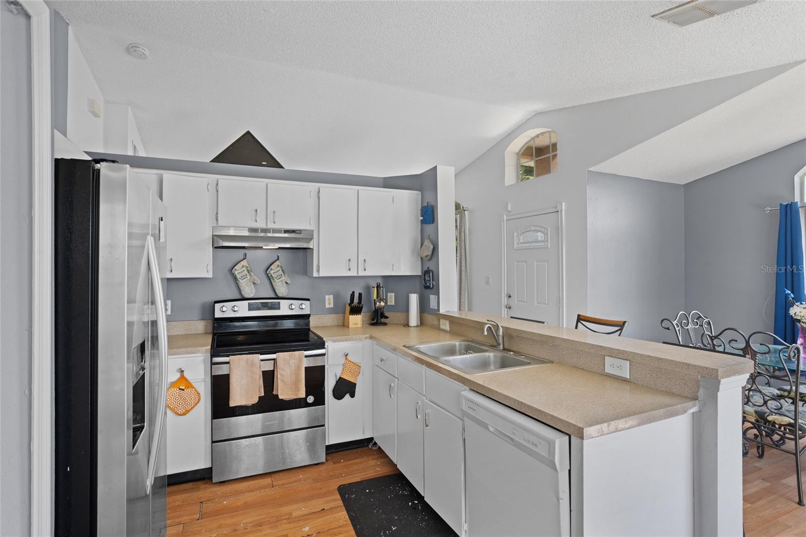 Image 7 of 26 For 2338 Harbor Town Drive