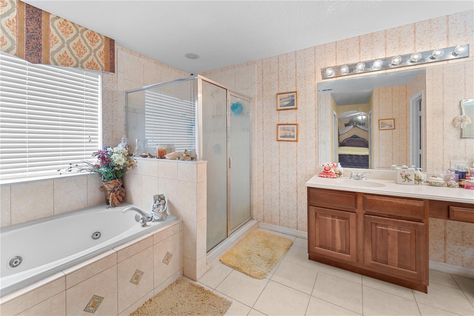 Image 20 of 25 For 417 Kehoe Boulevard
