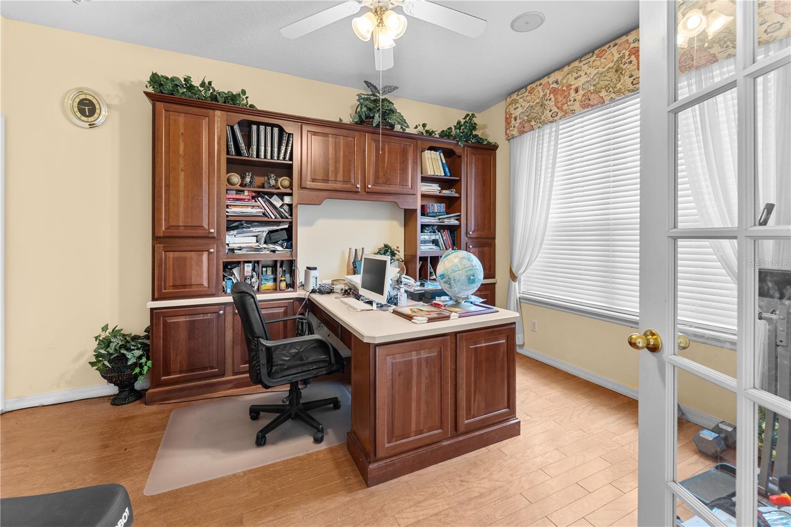 Image 4 of 25 For 417 Kehoe Boulevard