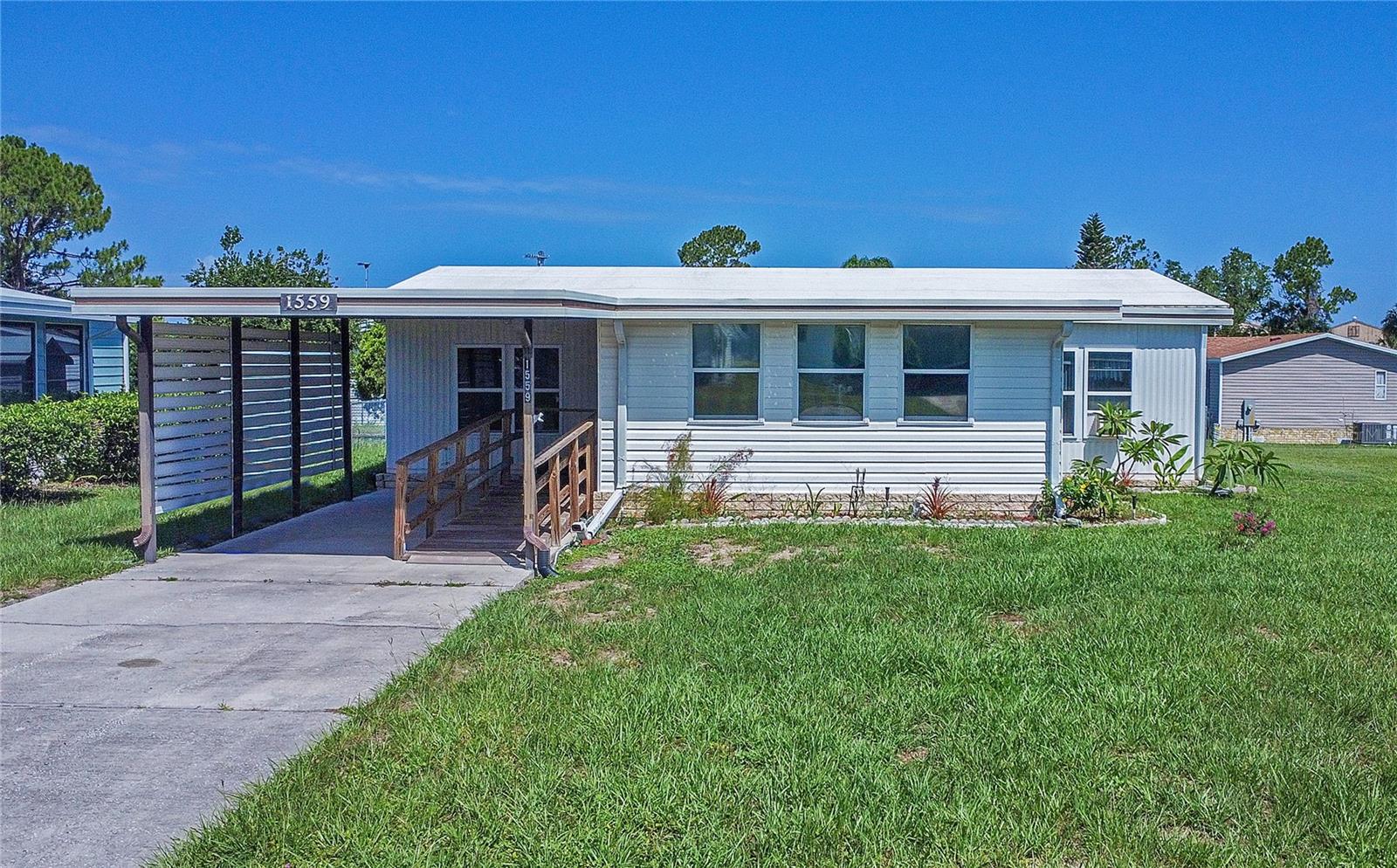 Details for 1559 Nassau Circle, TAVARES, FL 32778
