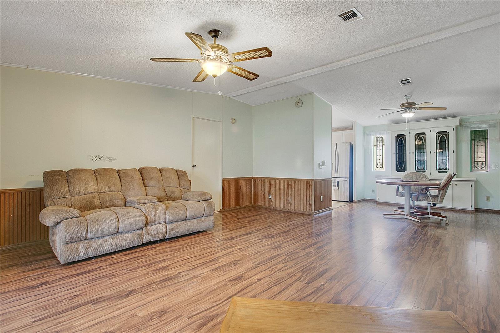 Image 4 of 36 For 1559 Nassau Circle