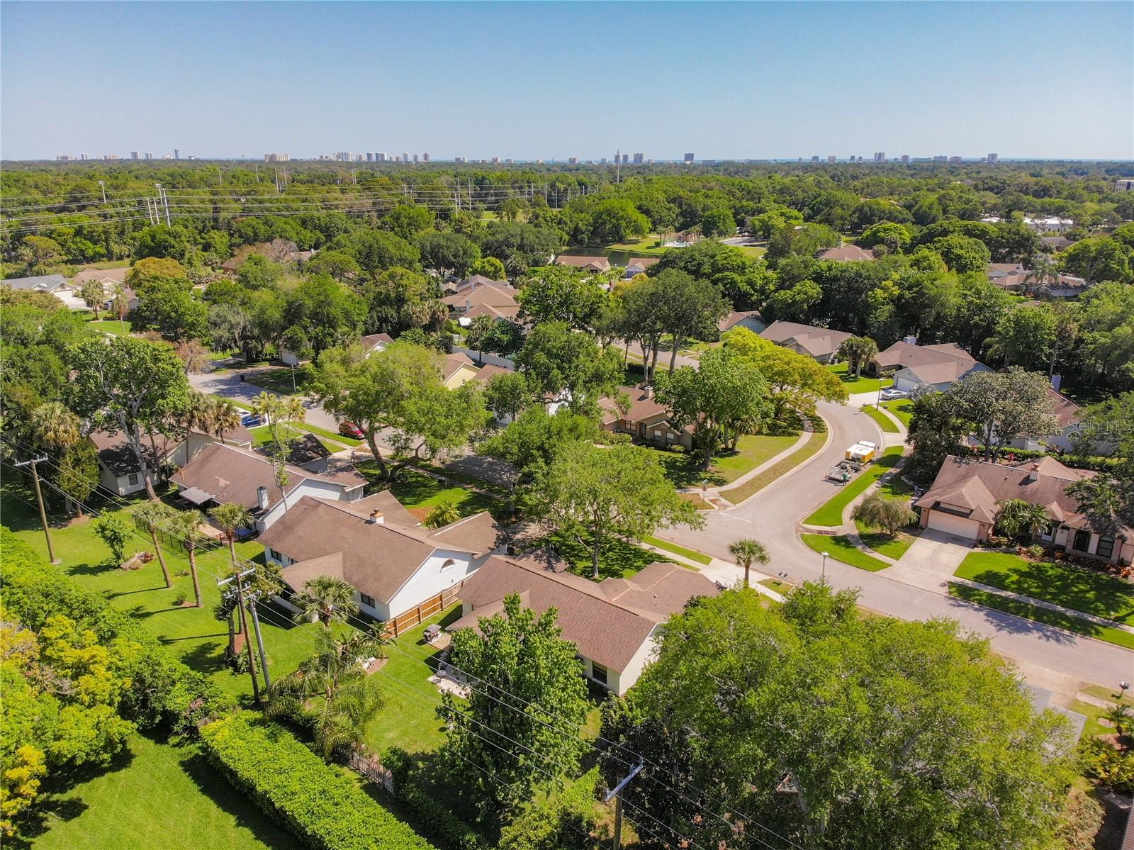 Image 33 of 66 For 4039 Waterbridge Circle