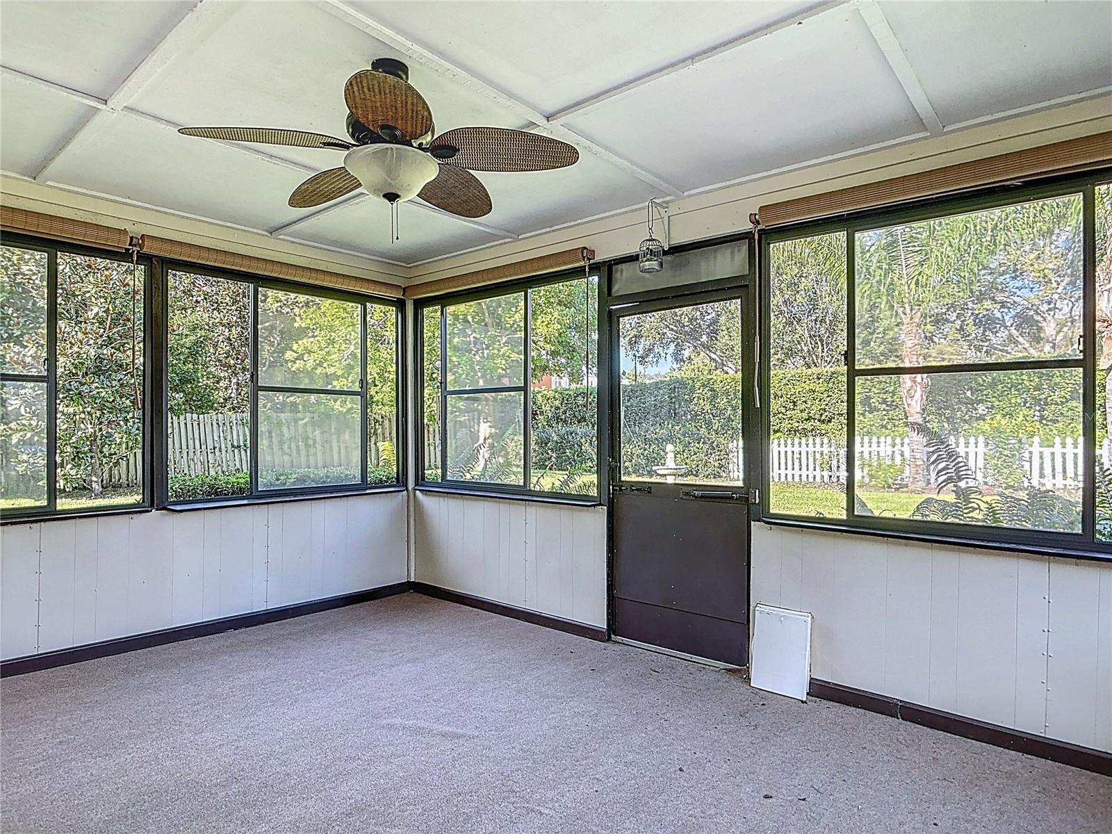 Image 40 of 66 For 4039 Waterbridge Circle
