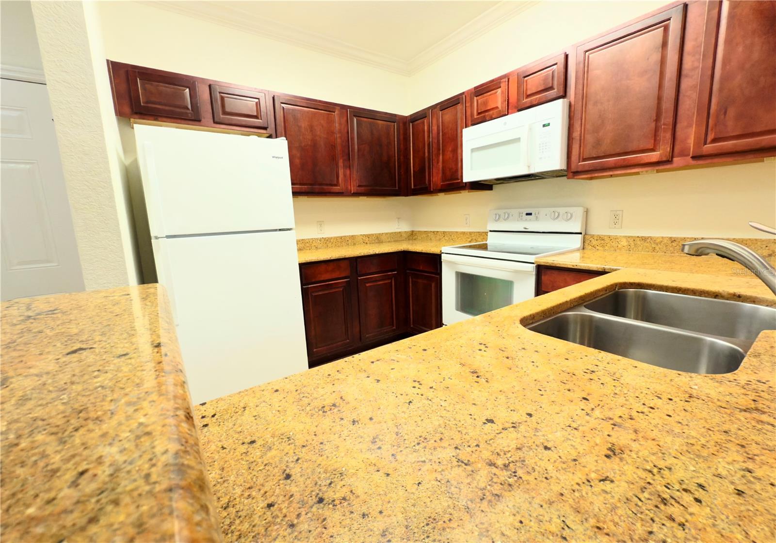 Image 5 of 23 For 1370 Tuscana Lane 5108