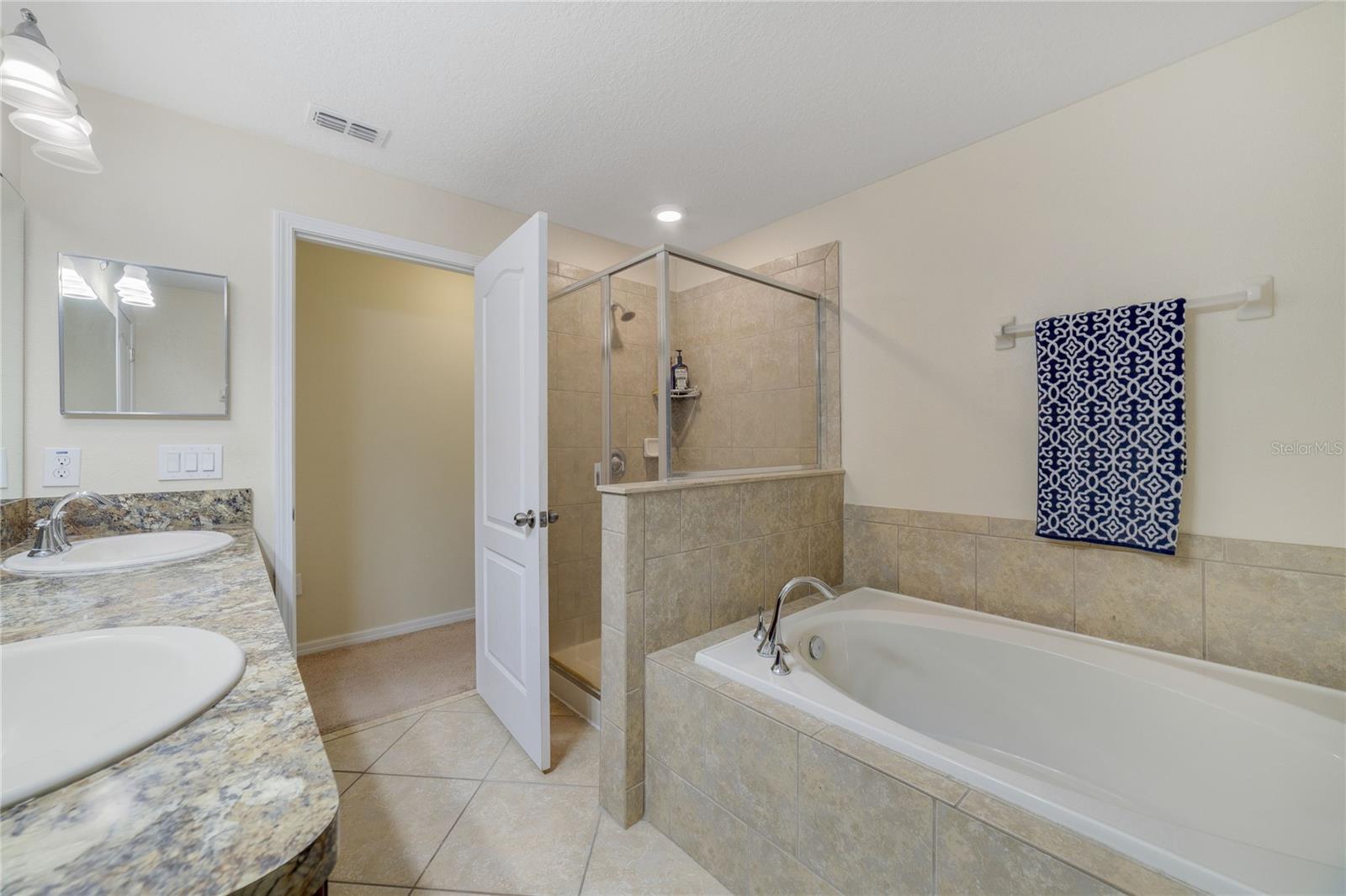 Image 16 of 29 For 3349 Rodrick Circle