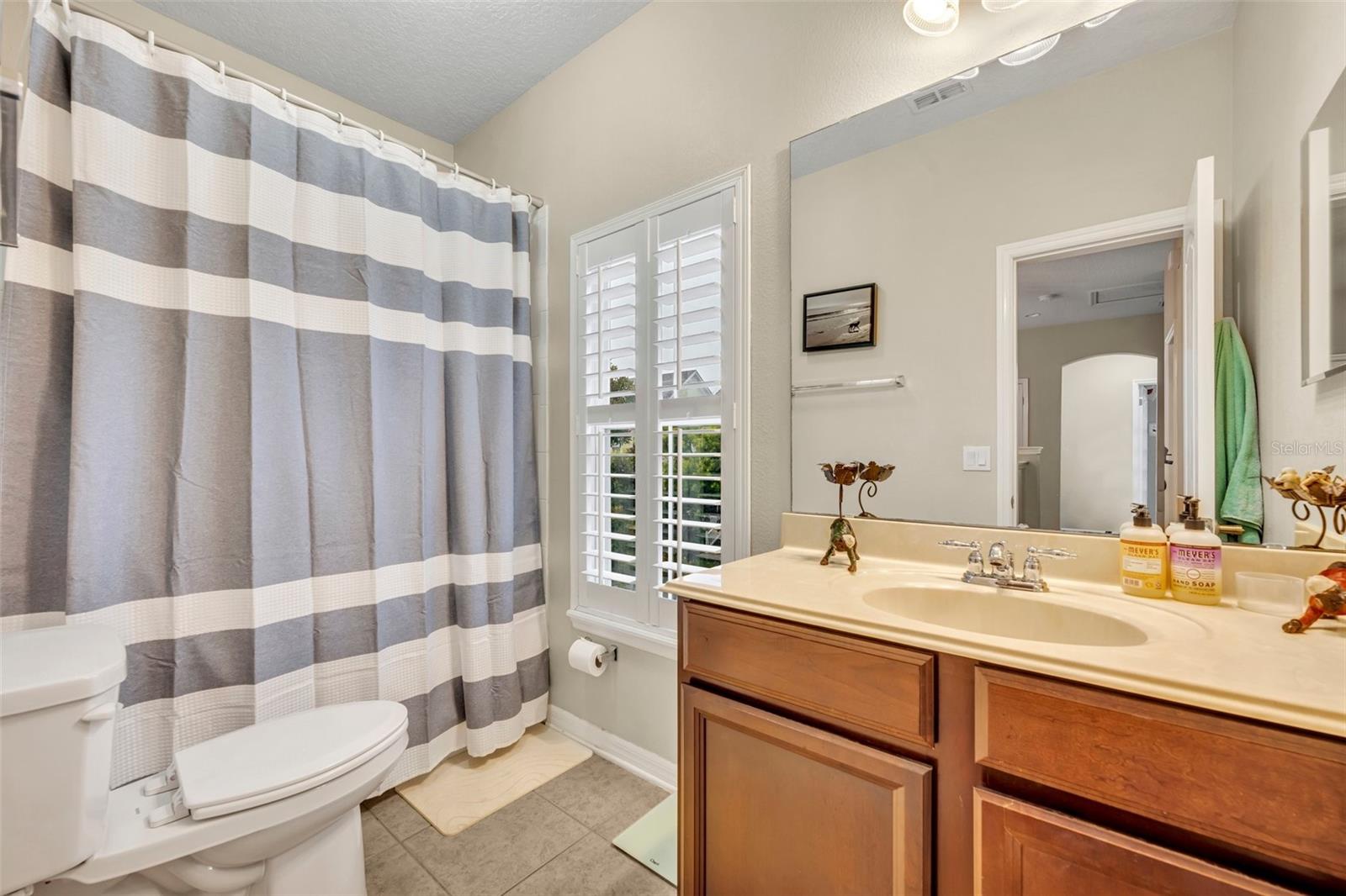 Image 19 of 28 For 3074 Stanfield Avenue