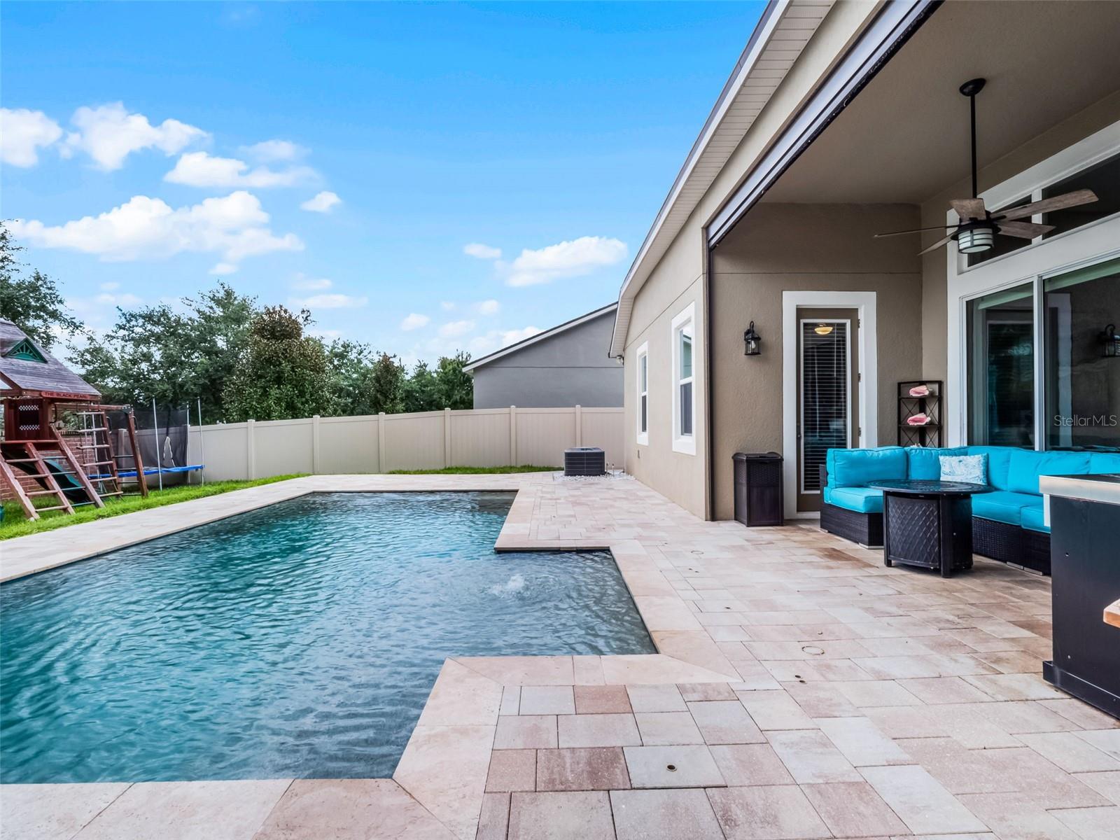 Image 4 of 47 For 14903 Ellingsworth Lane
