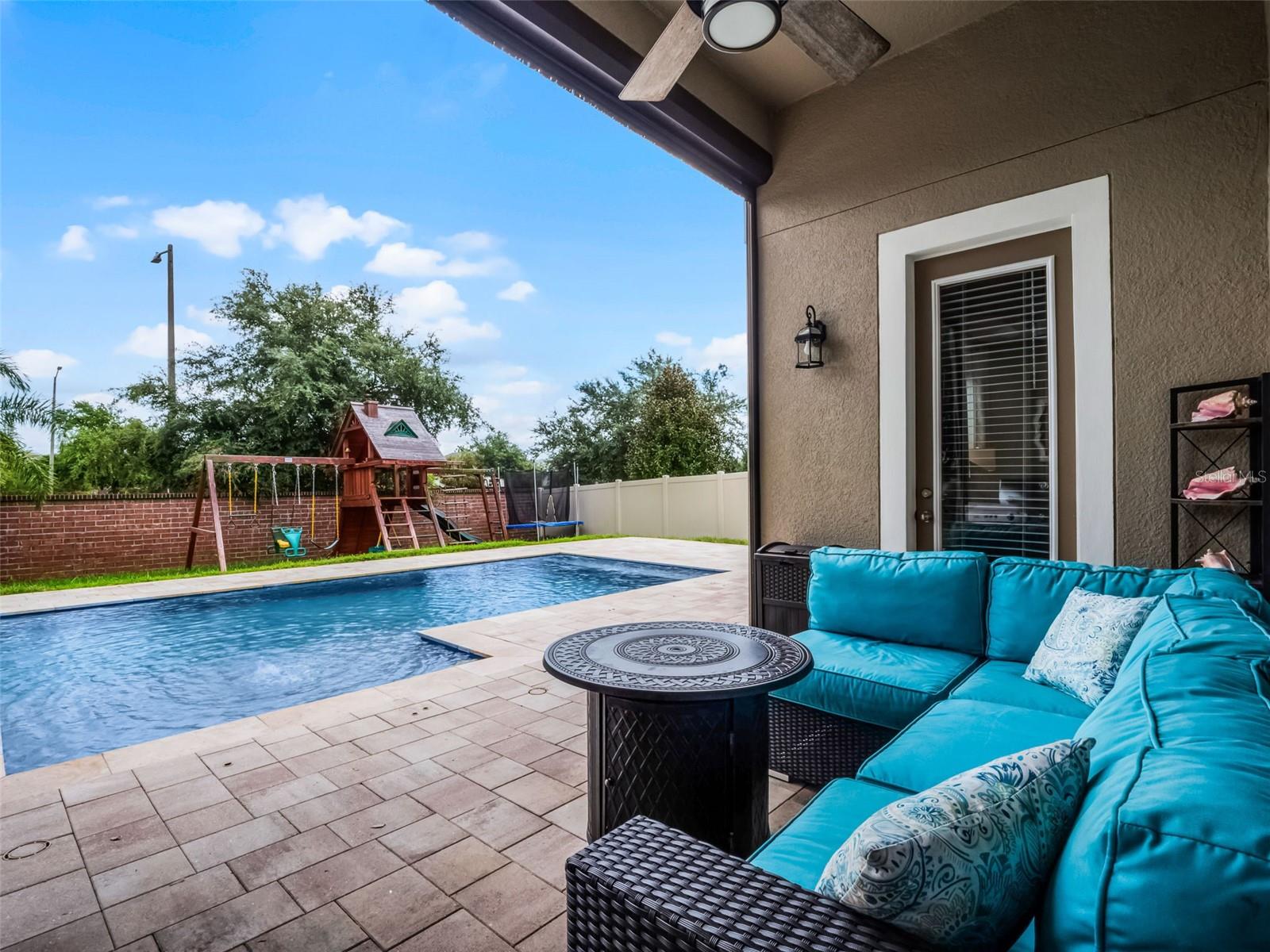 Image 6 of 47 For 14903 Ellingsworth Lane