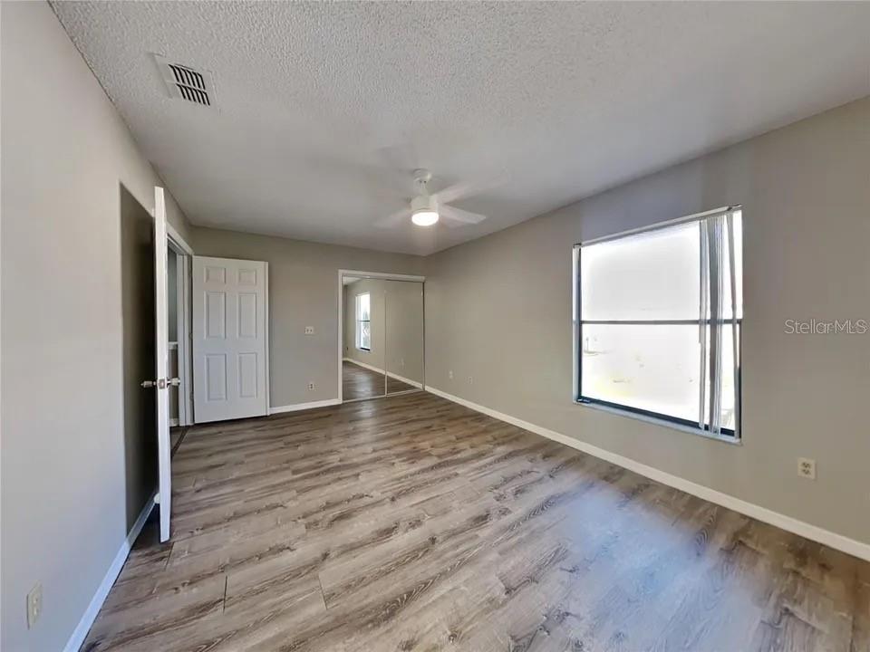 Image 5 of 43 For 1709 Shady Ridge Court 243