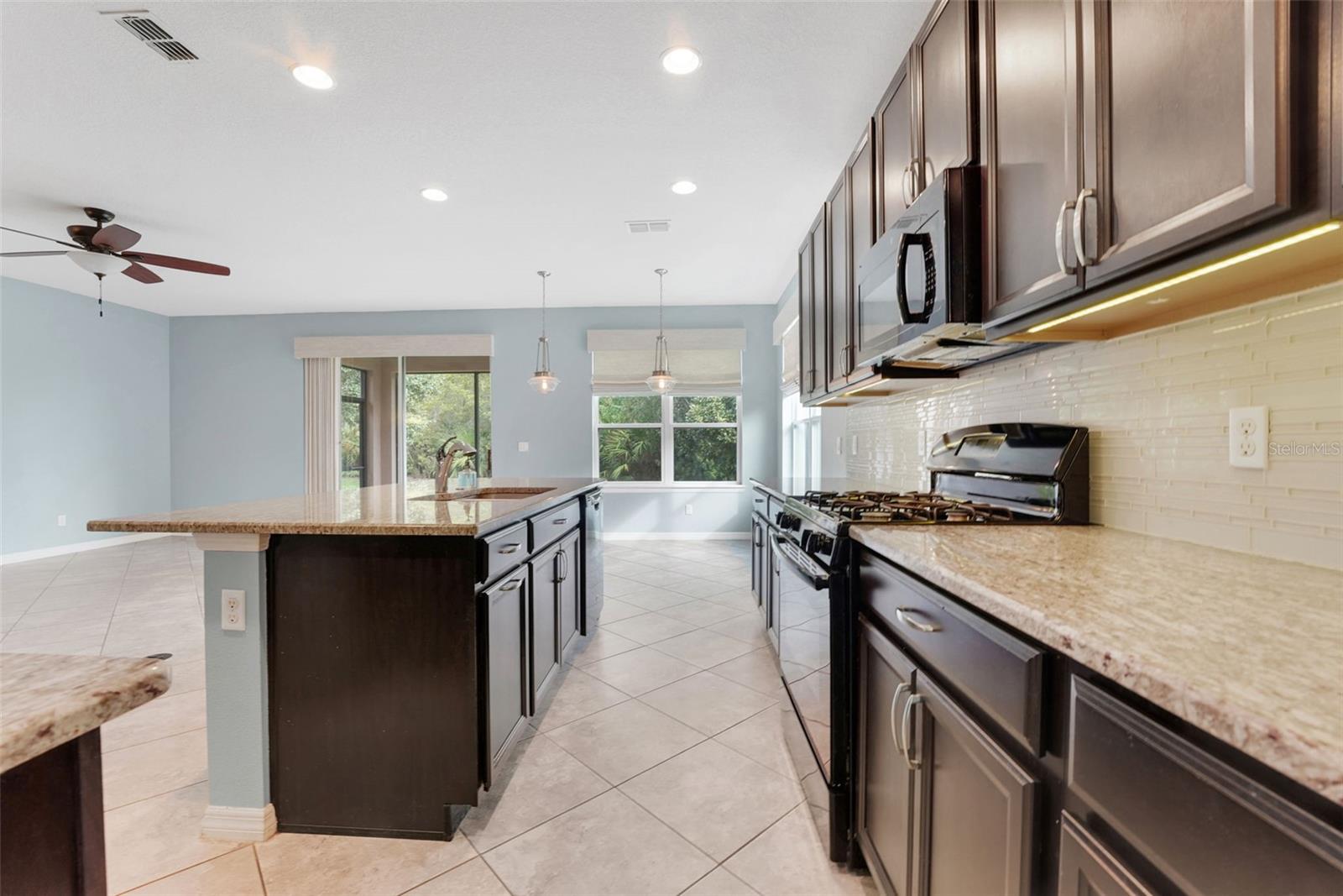 Image 12 of 63 For 7540 Bishop Square Drive