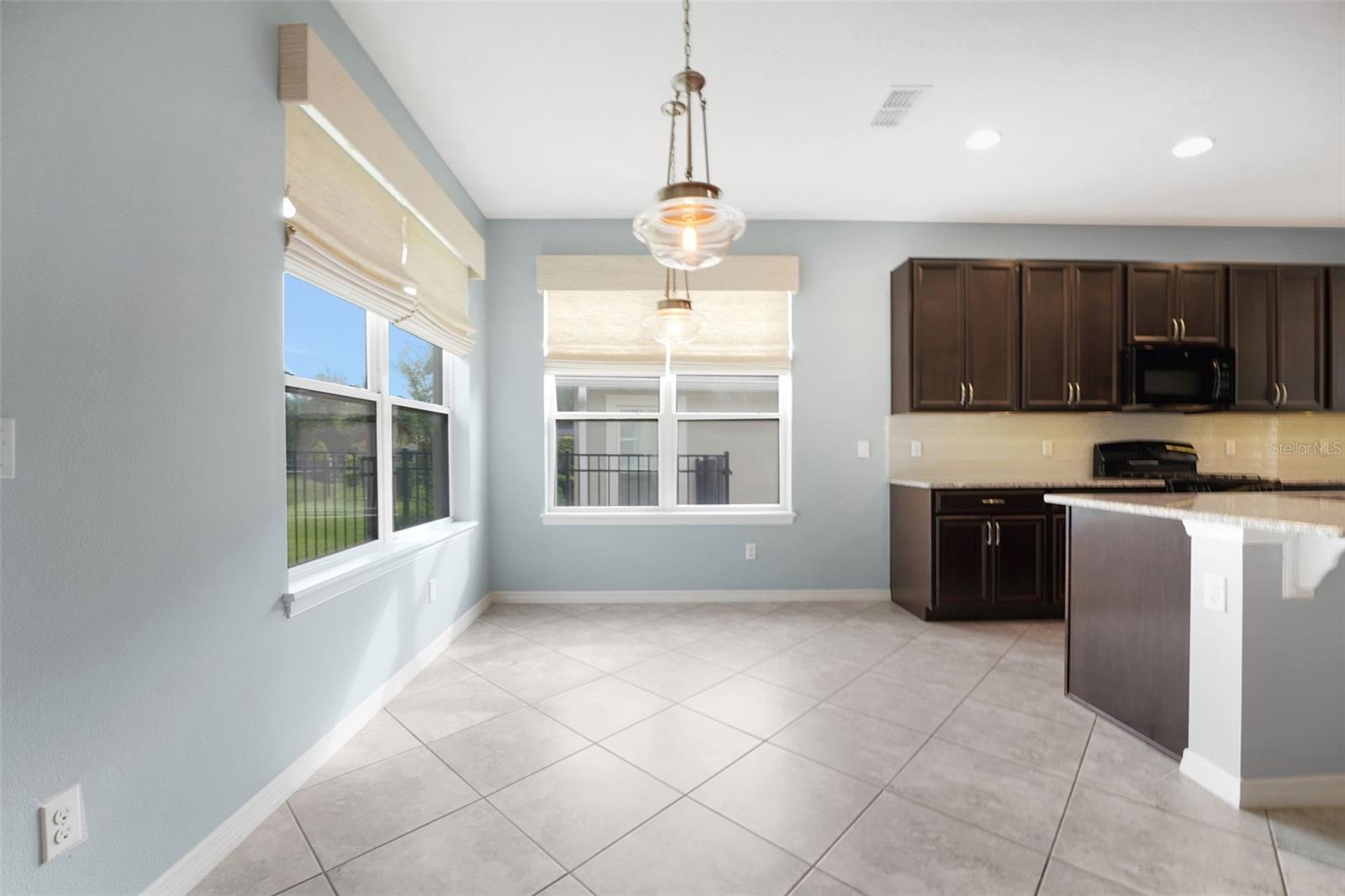 Image 13 of 63 For 7540 Bishop Square Drive