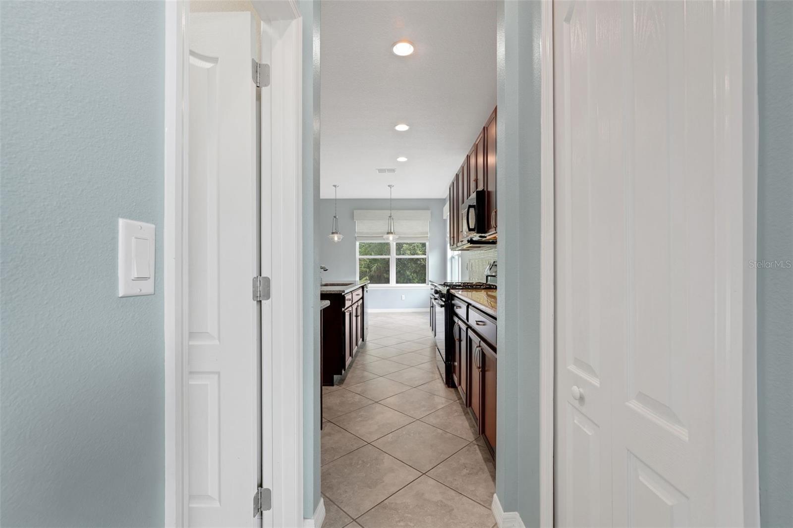 Image 14 of 63 For 7540 Bishop Square Drive
