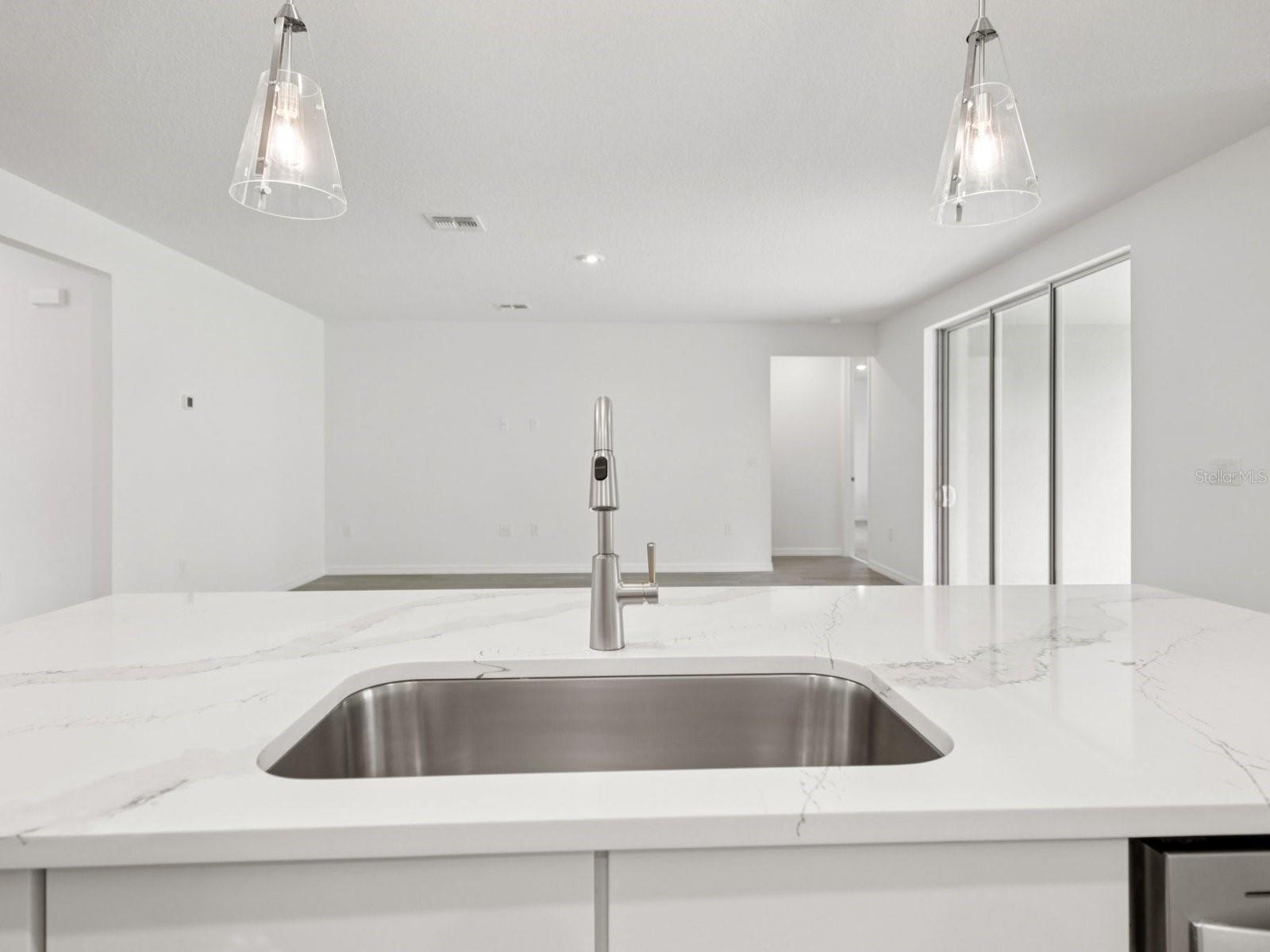 Image 16 of 47 For 13824 Richland Gulf Circle